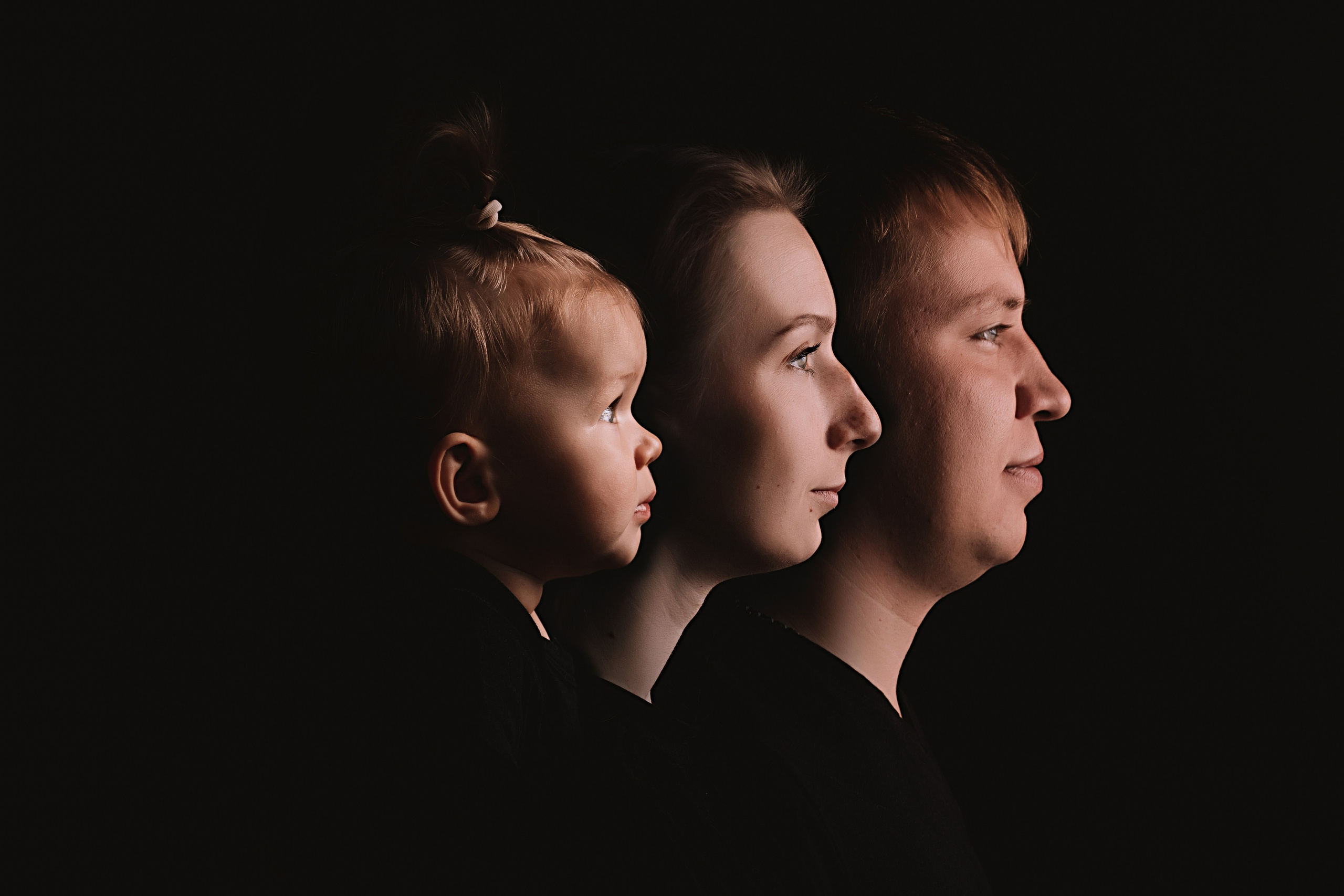 Профили. Семейный фотограф Тюмень, фотограф на роды Салмина Мария