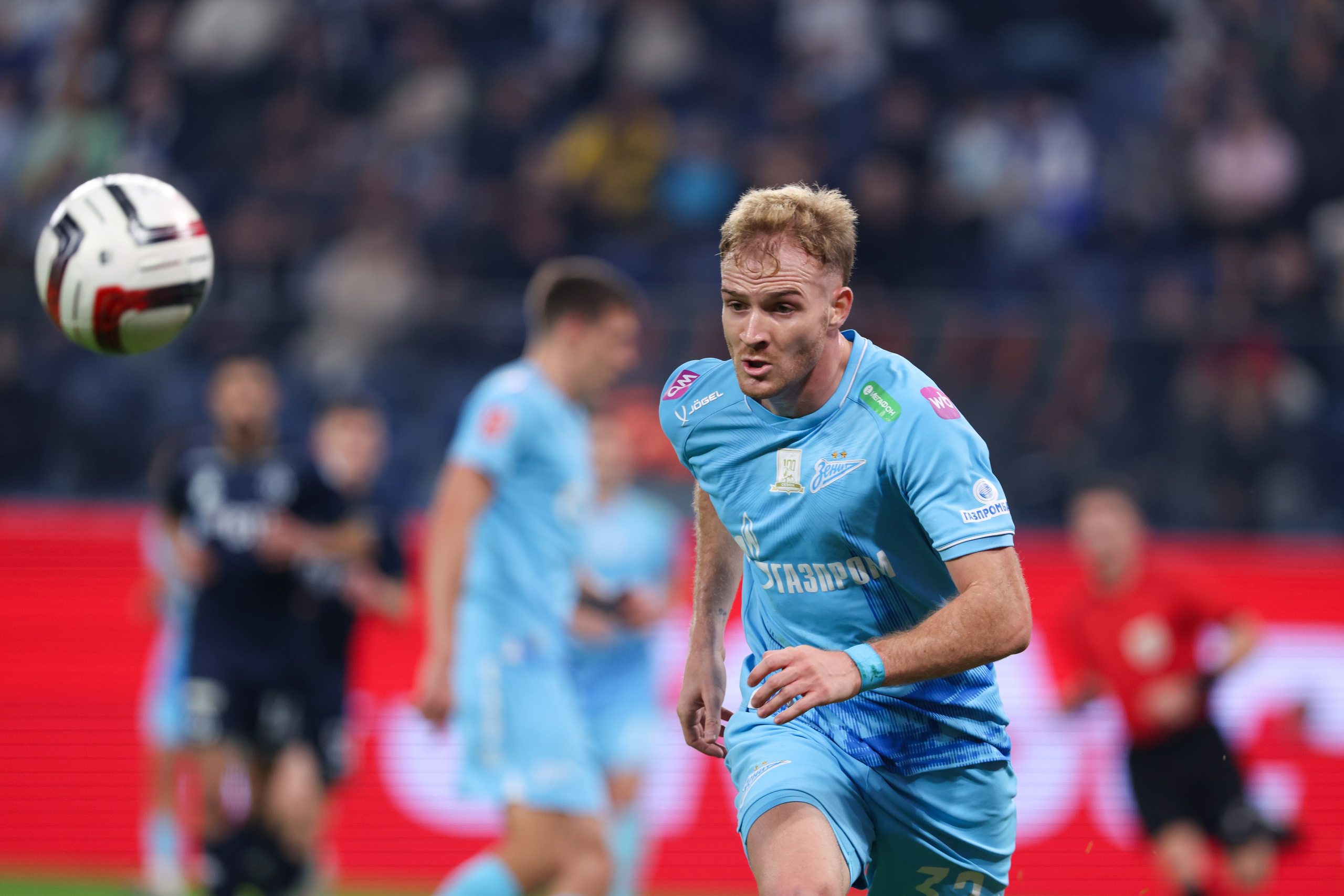 ФК «Зенит — ФК «Динамо» Москва 05.11.2025. Спортивный и репортажный фотограф Антон Тереханов