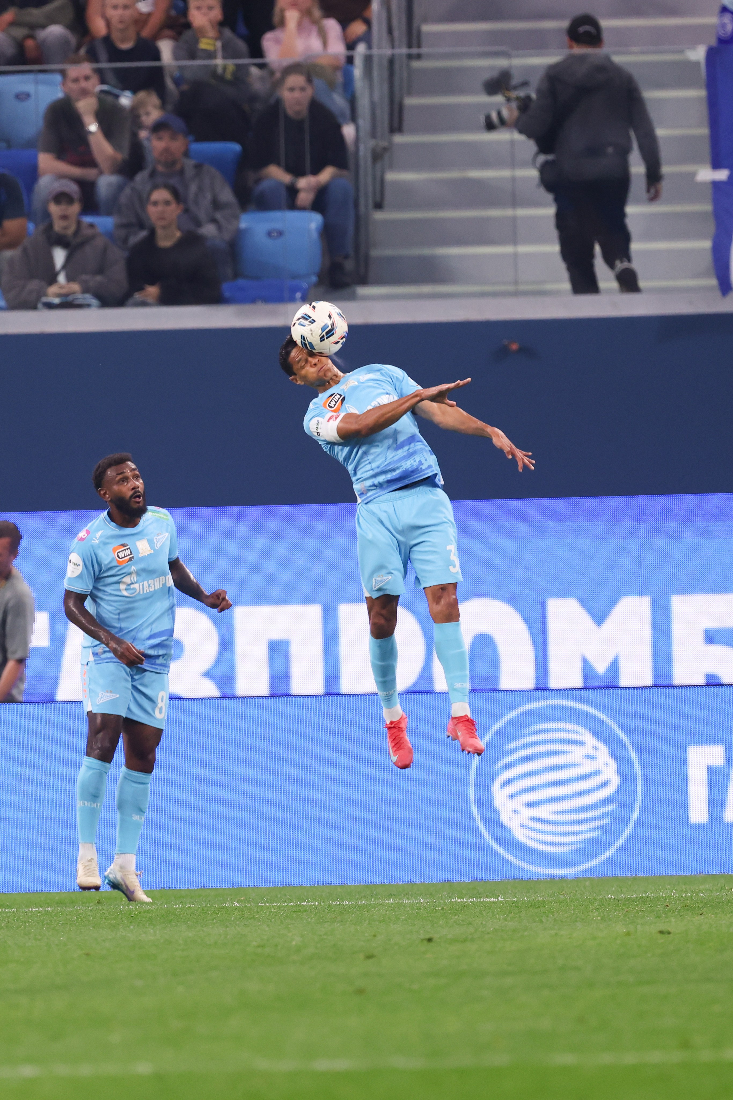 ФК «Зенит» — ФК «Пари НН» 30.08.2025. Спортивный и репортажный фотограф Антон Тереханов