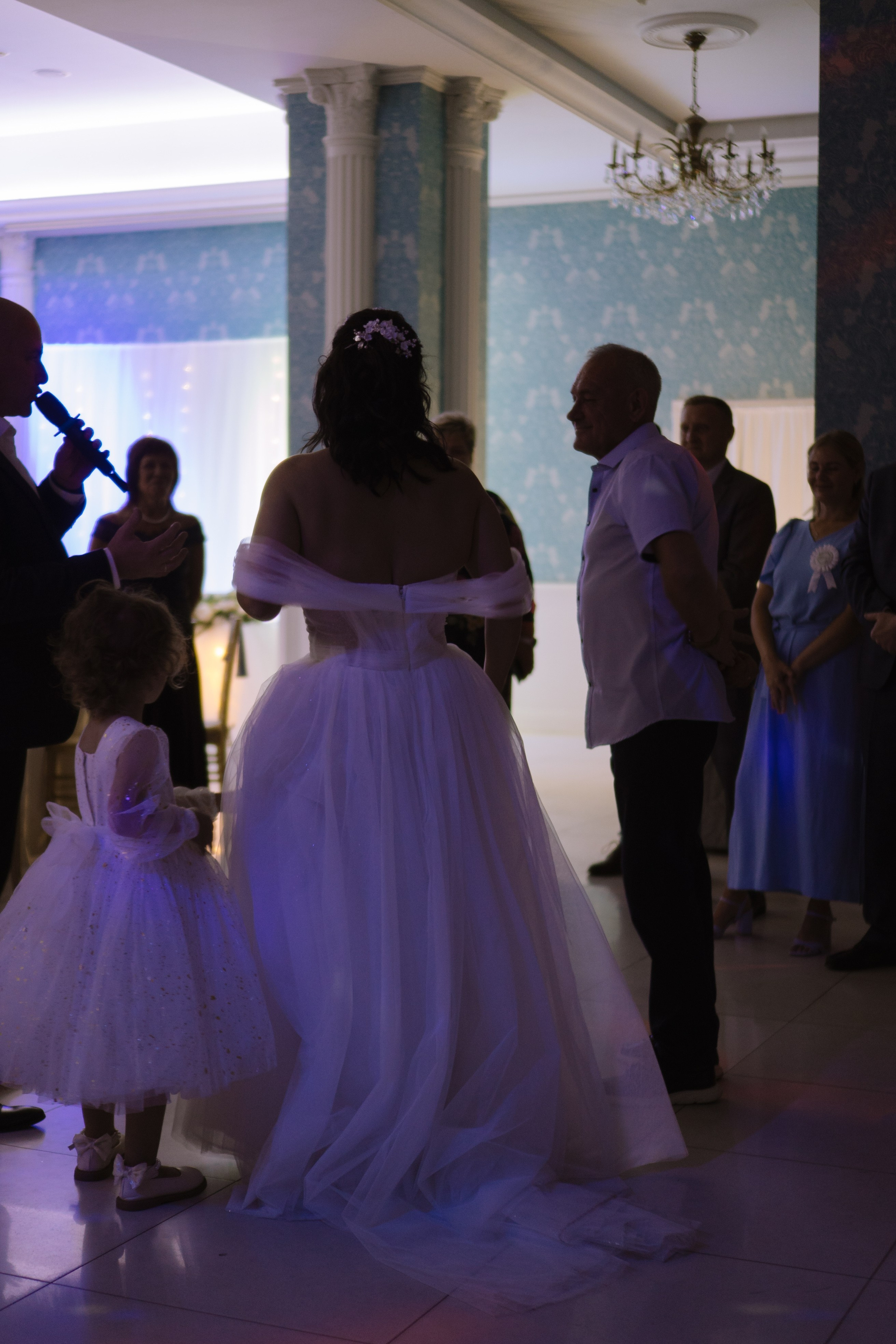 ТАНЕЦ ОТЦА И ДОЧЕРИ НА БАНКЕТЕ (СВАДЕБНАЯ ФОТОСЕСИИЯ БАНКЕТА). Профессиональный фотограф, Санкт-Петербург — Виктория Богомолова