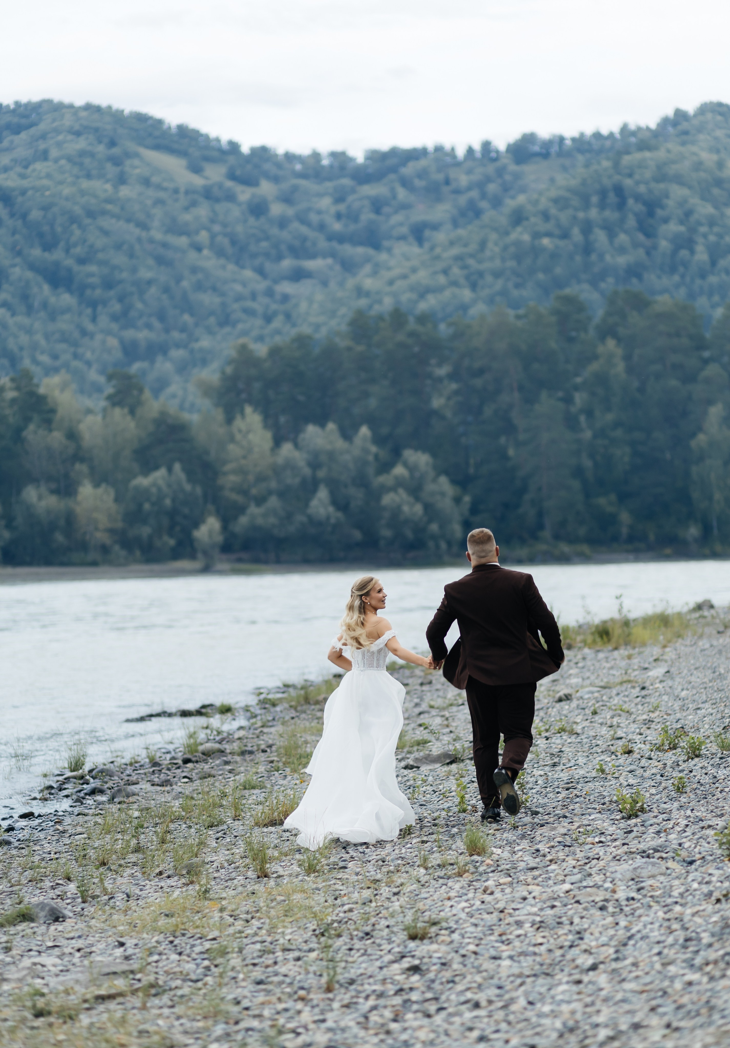 Любовь выше гор. История Насти и Дениса. Свадебный и семейный фотограф Рассказова Виктория