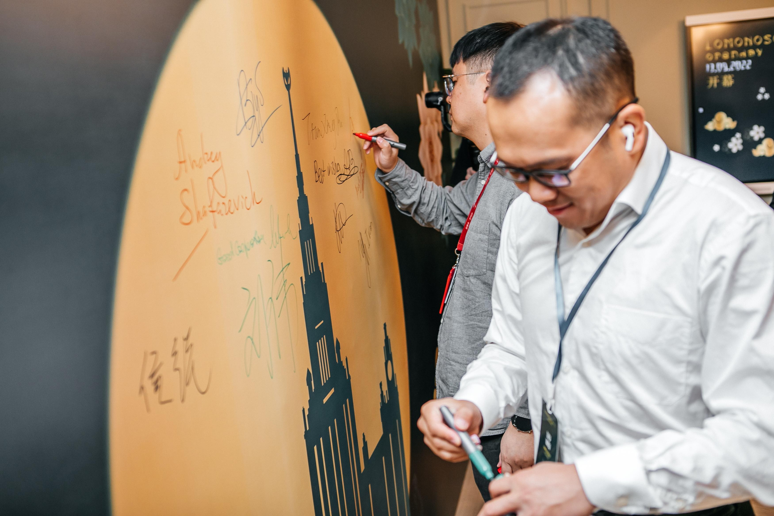 HUAWEI Открытие офиса «Lomonosov hall». Фотограф в Москве Дмитрий Жарков