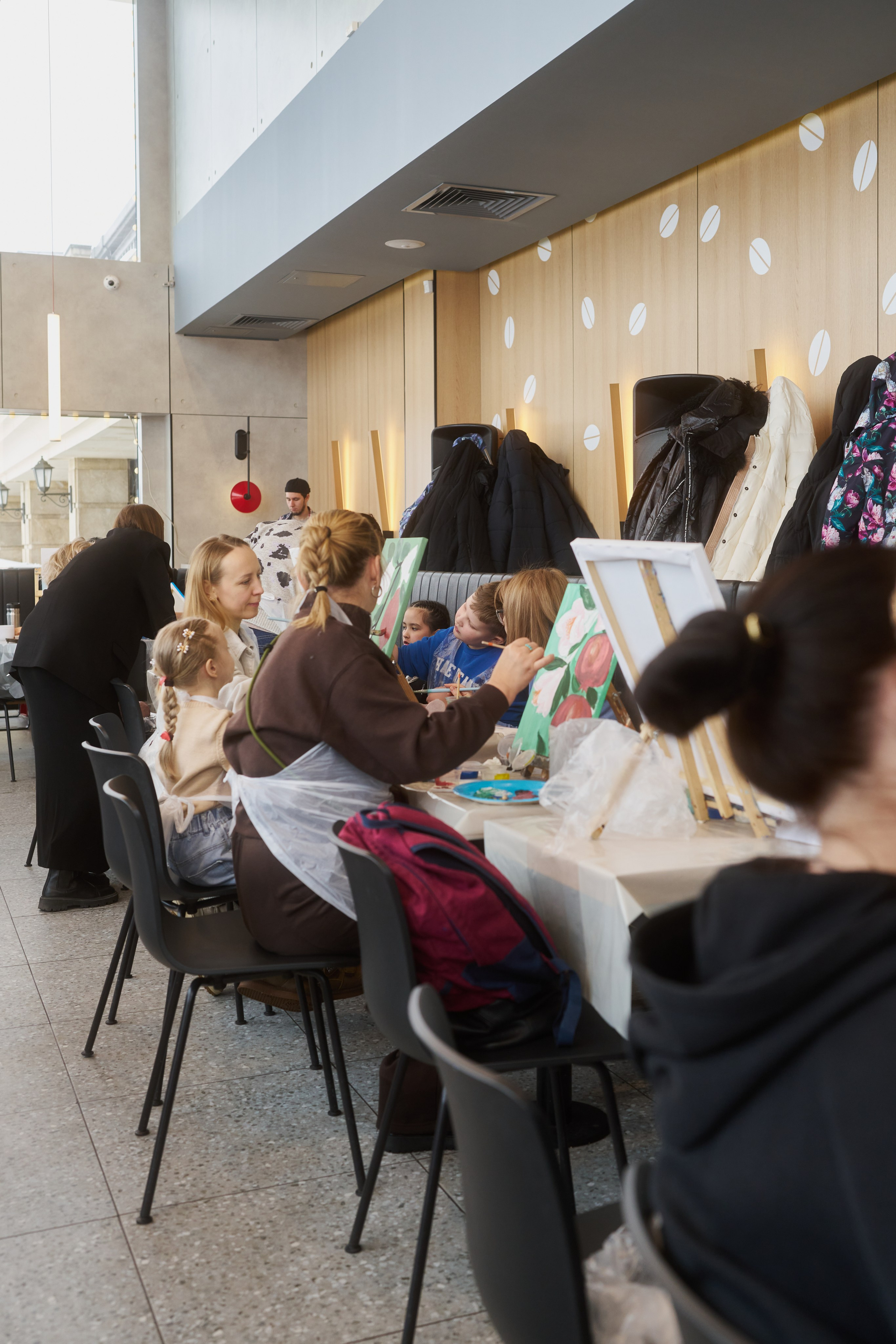 АРТ встреча Семья вместе. Свадебный и индивидуальный фотограф Аля Мамакова