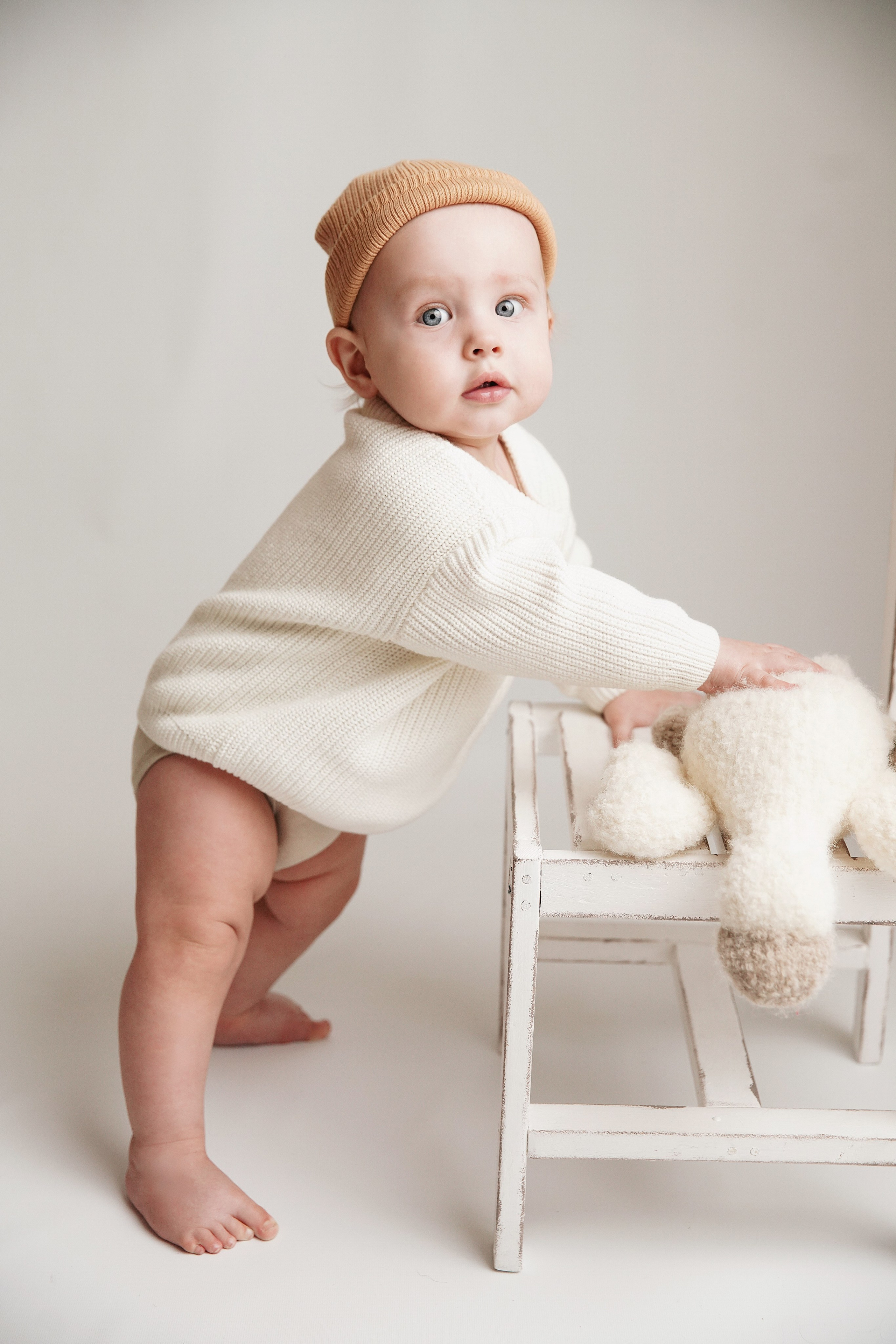 Минимализм. Фотограф новорожденных. Семейный и детский фотограф в городе Сургуте