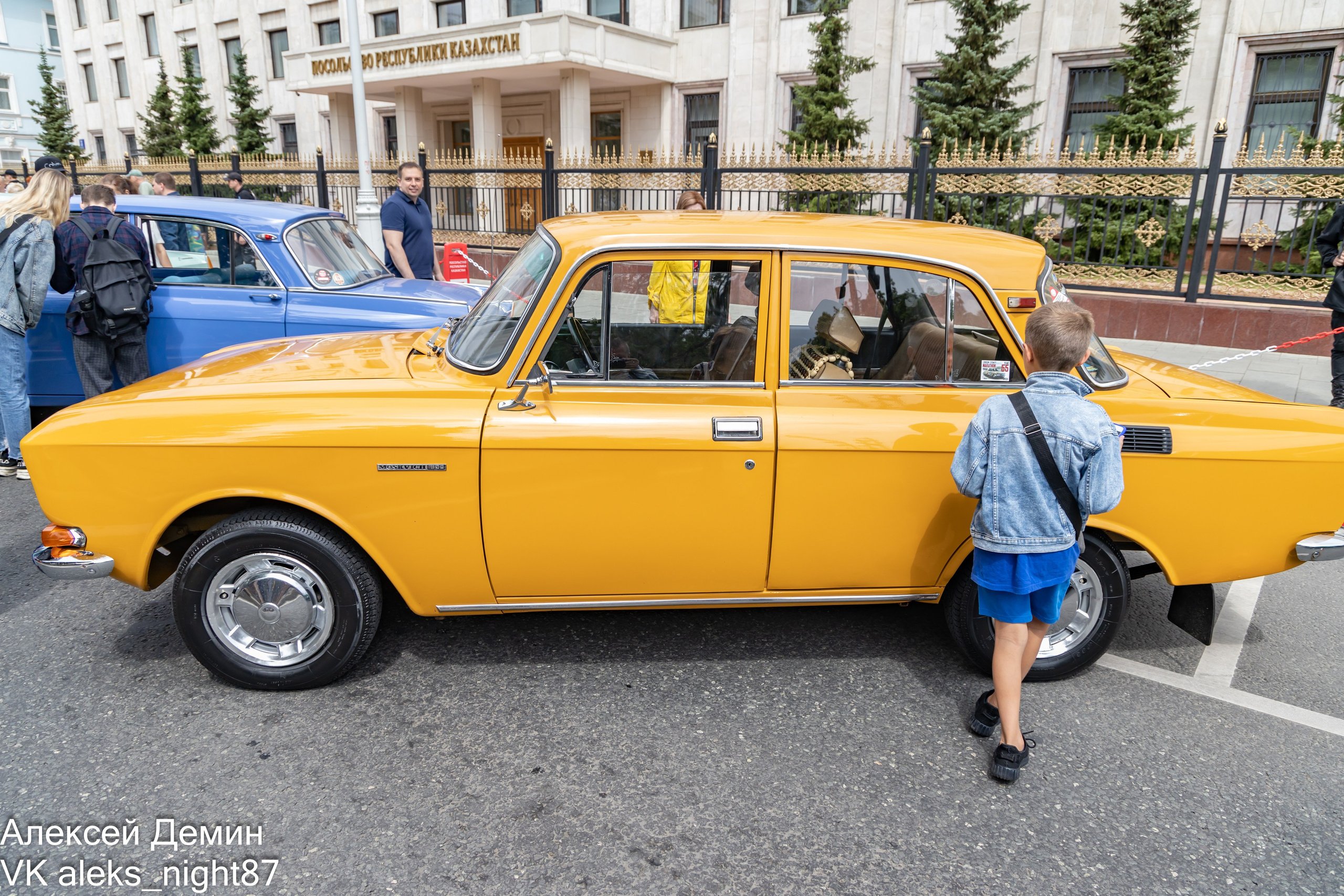 Ретро парад трамваем Москва 2023. Репортажный, семейный и студийный фотограф в Москве Демин Алексей