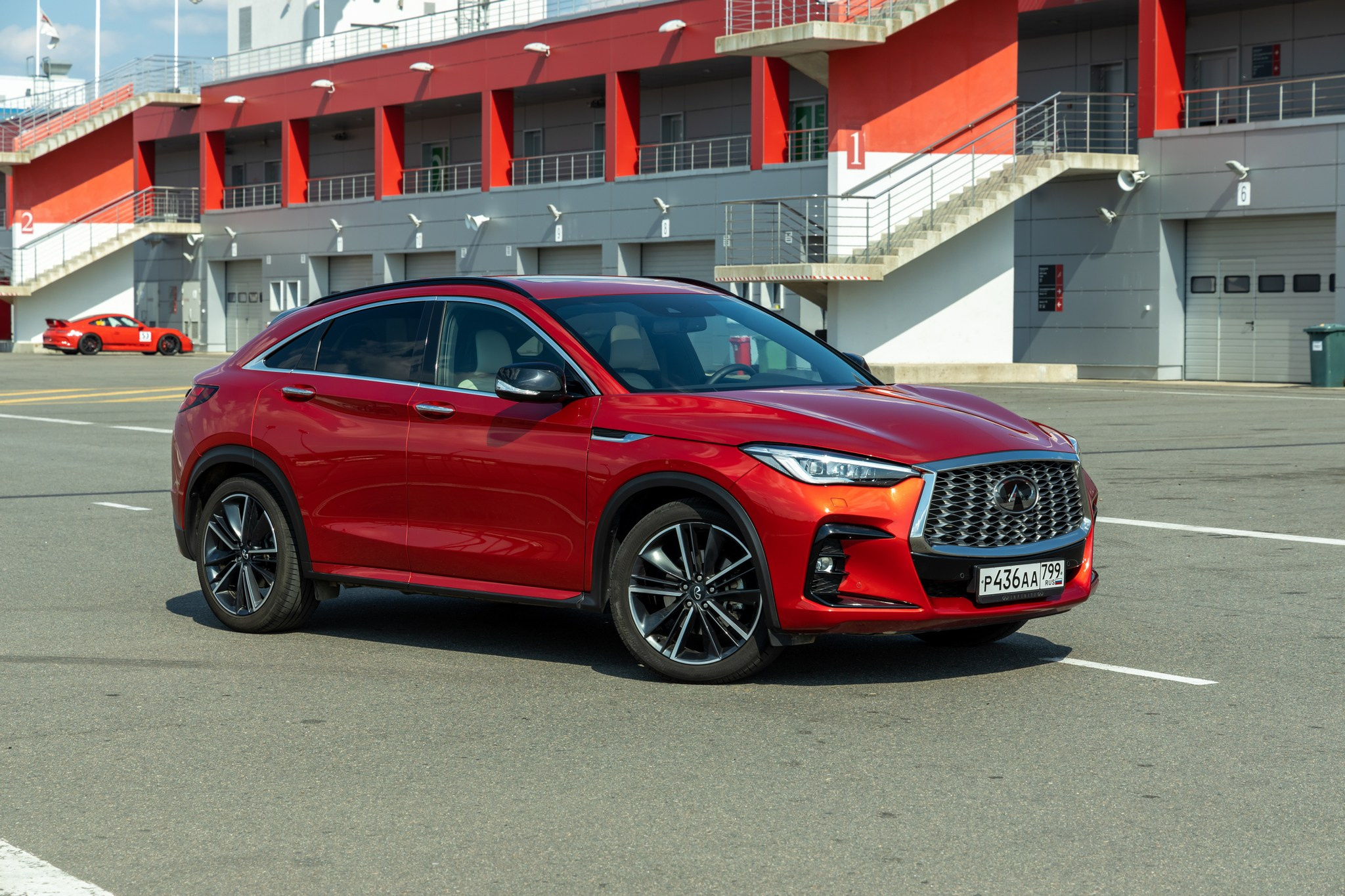 Infiniti QX55. Репортажный, семейный и студийный фотограф в Москве Демин Алексей