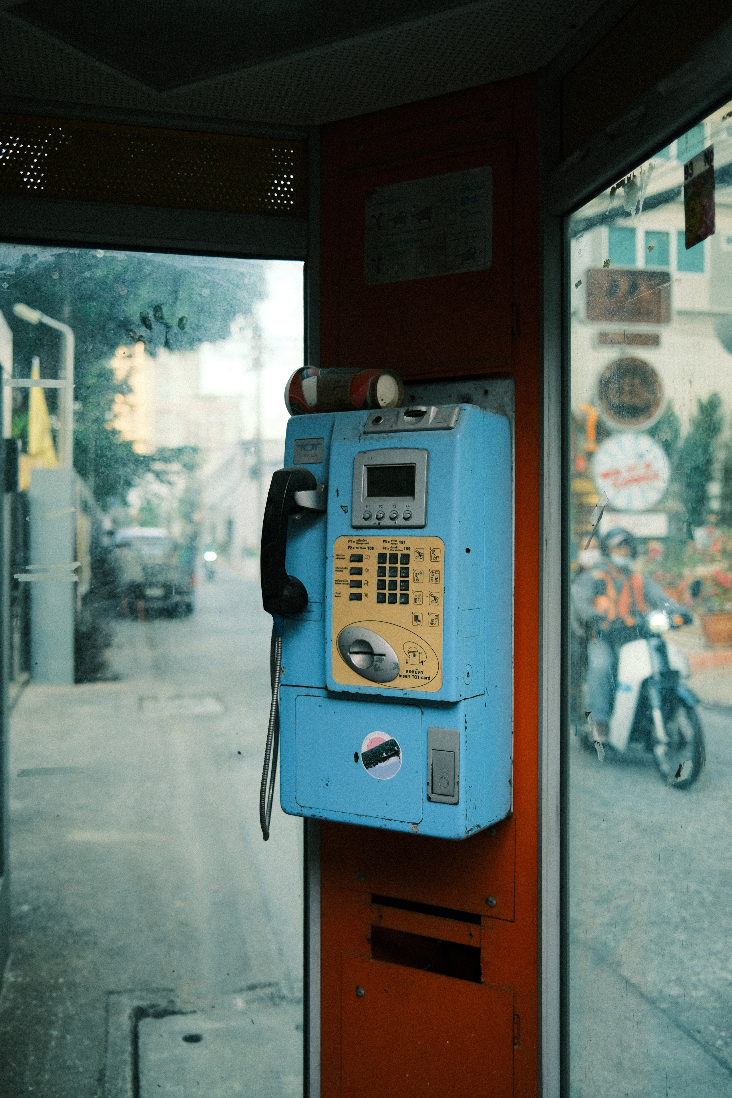 Тайланд. Цветная фурия. Портретный фотограф
