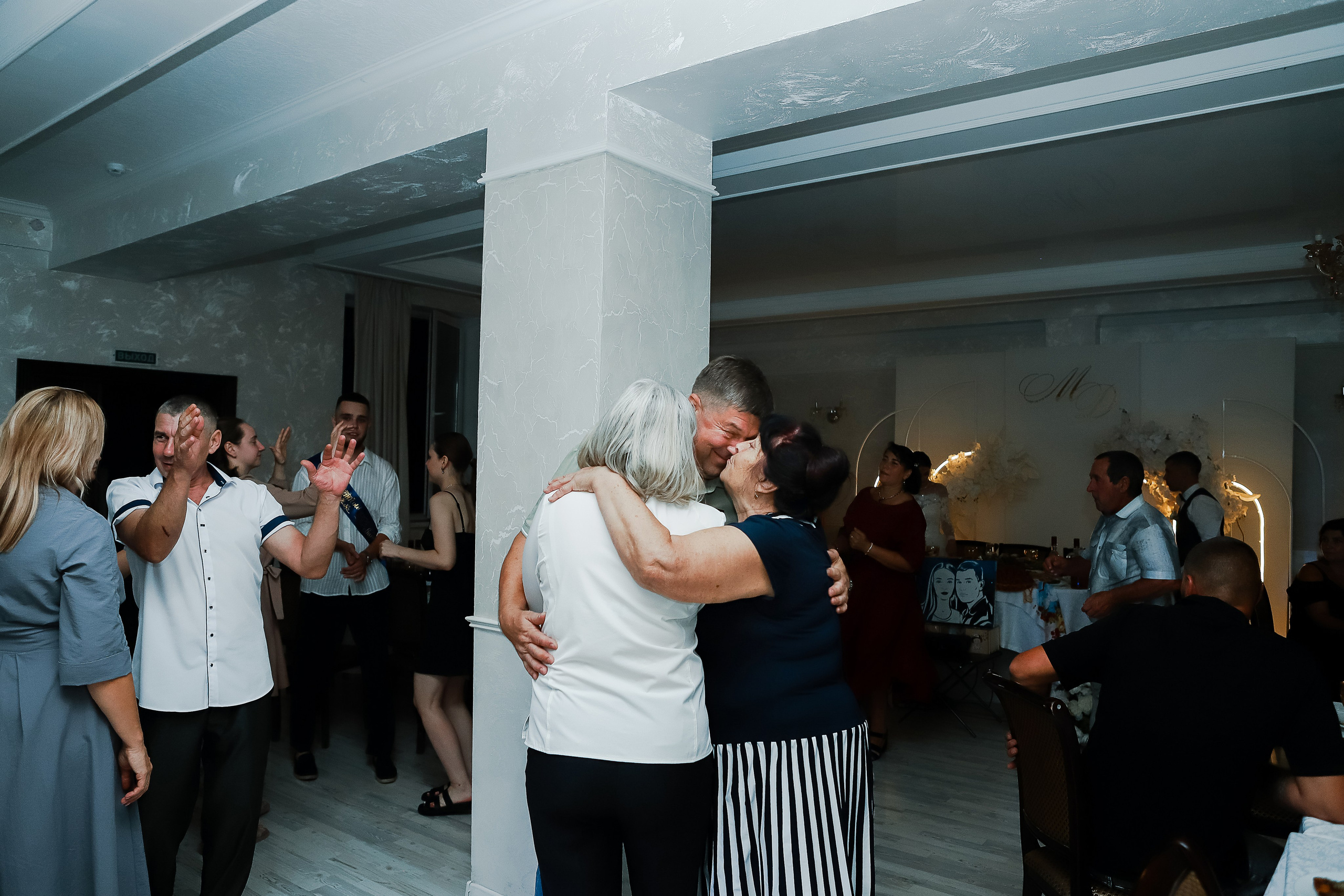 Максим и Дарья. Свадебный фотограф Евгения Фролова г. Каменск-Шахтинский, Донецк, Ростов
