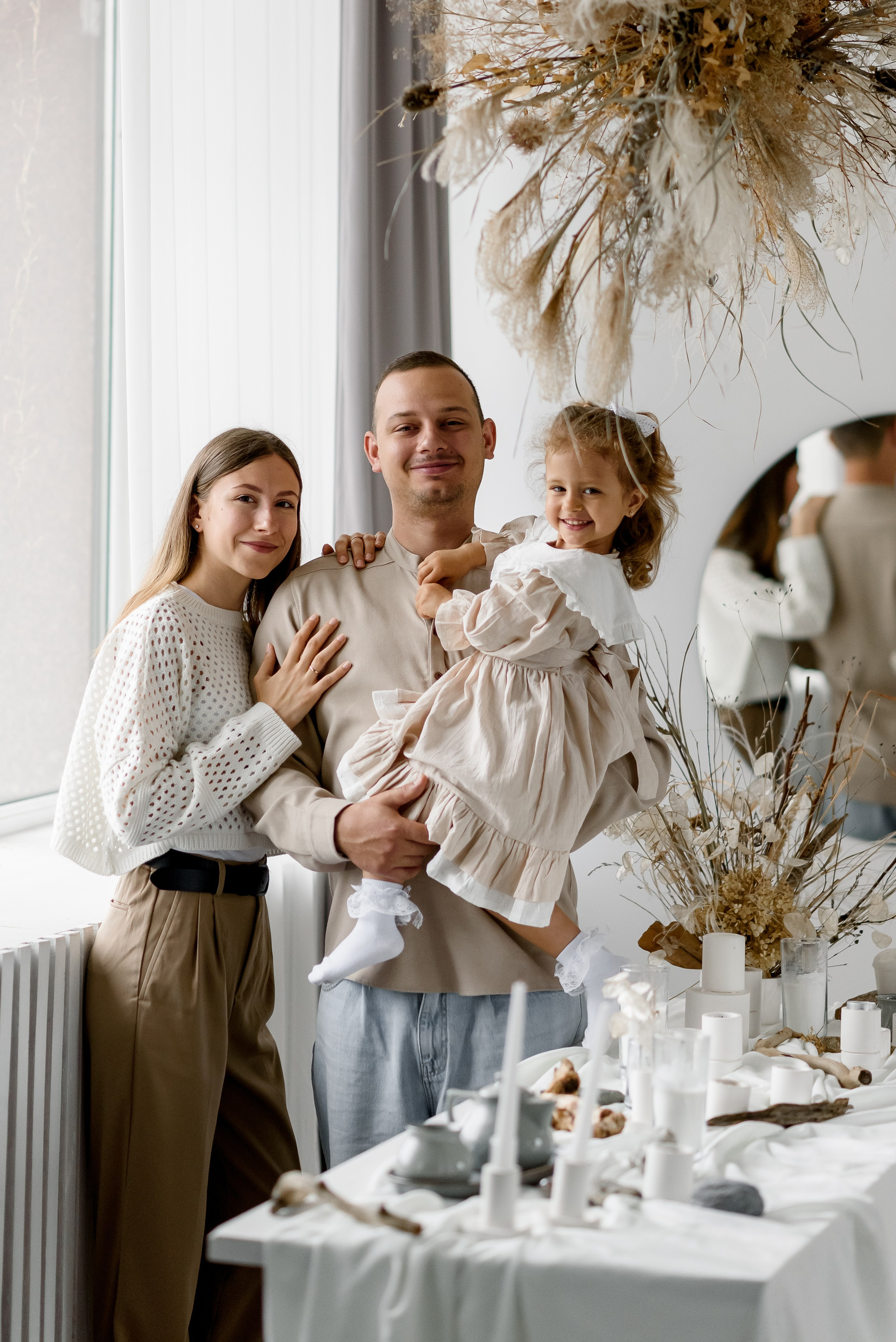 Очаровательная Ева с родителями. Свадебный и семейный фотограф в Ставрополе Роман Иванов