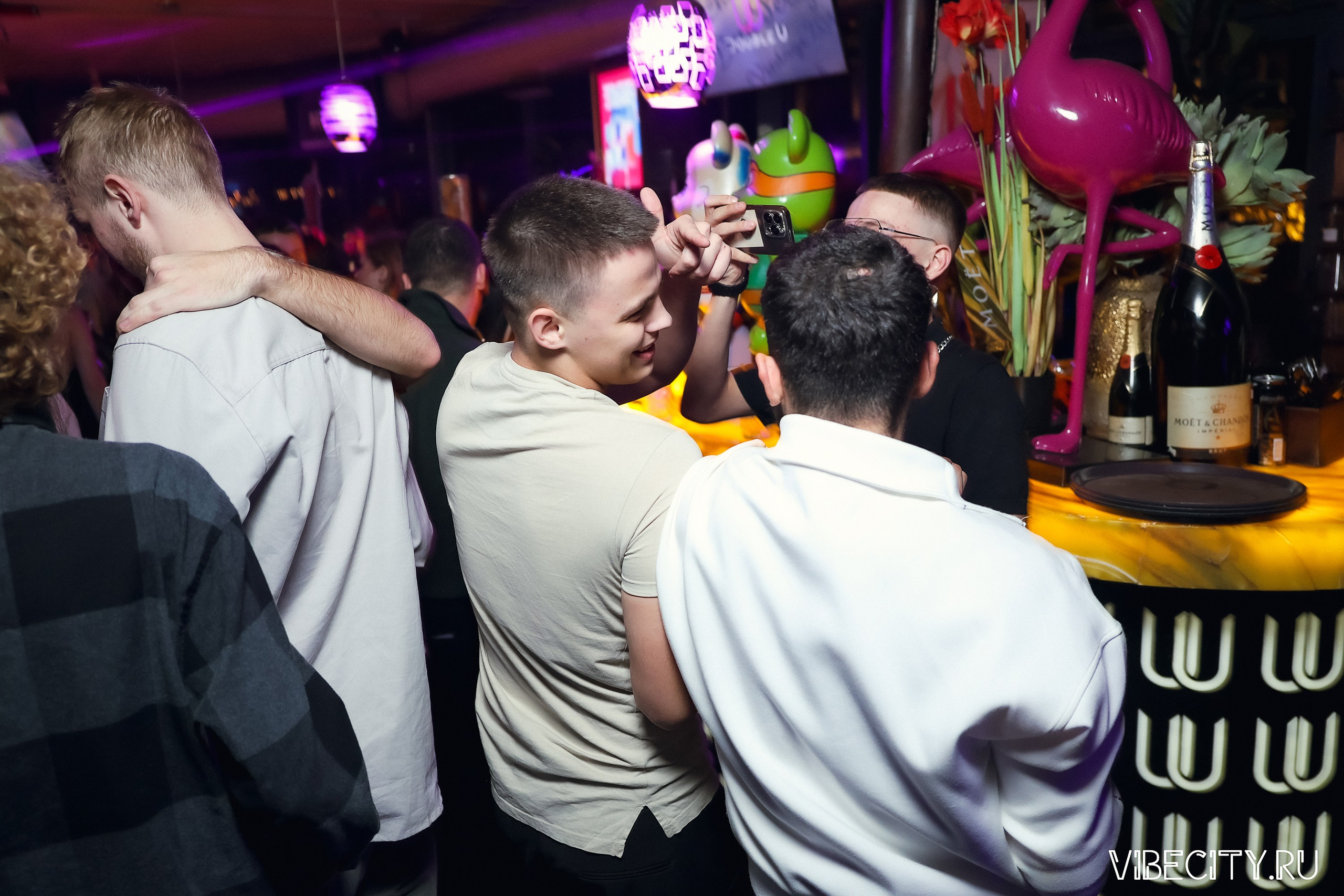 DOUBLE U. VIBECITY.RU Вайб Сити Ру Фоторепортажи Фотоотчеты Калининград