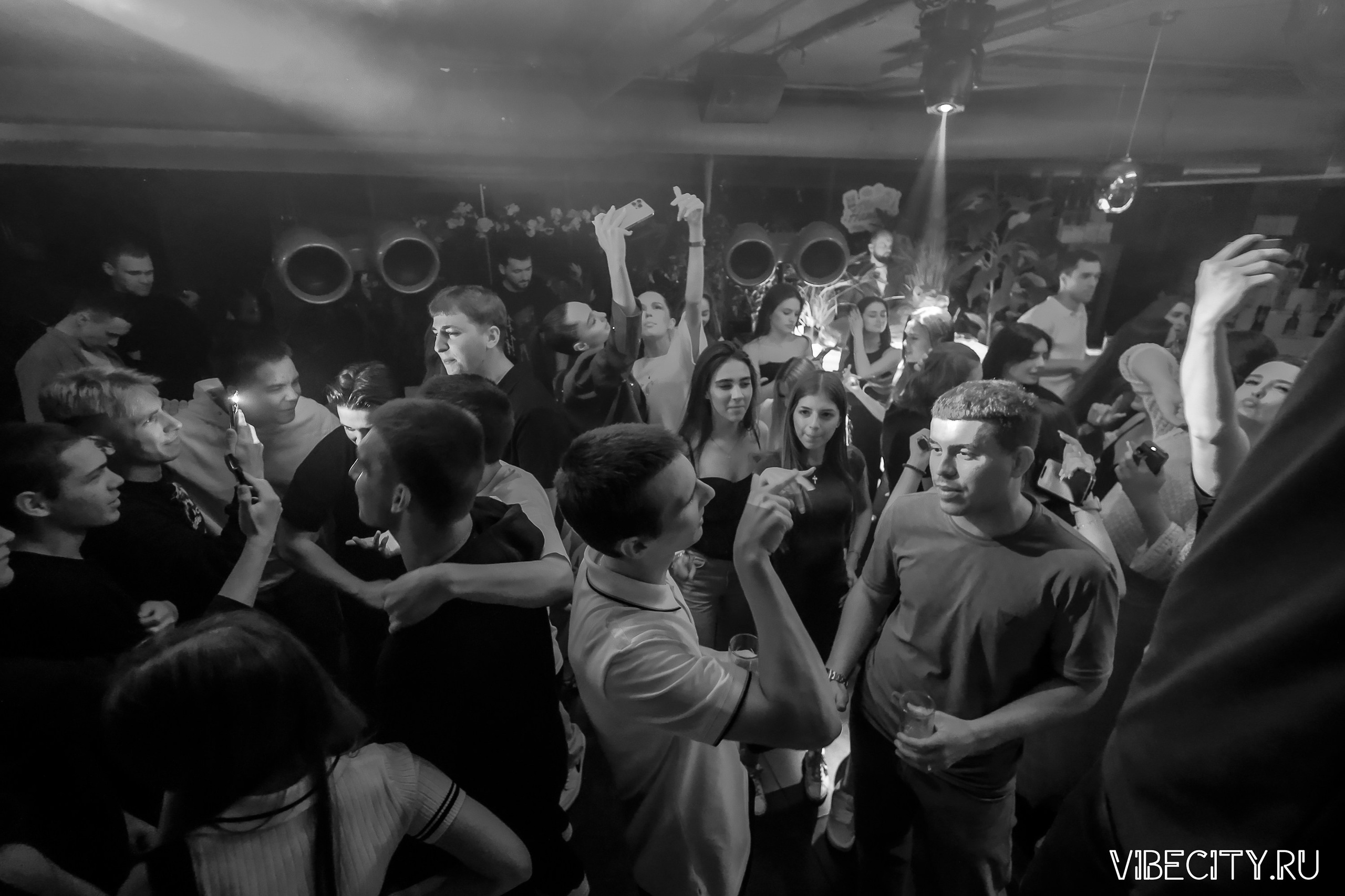 DOUBLE U. VIBECITY.RU Вайб Сити Ру Фоторепортажи Фотоотчеты Калининград