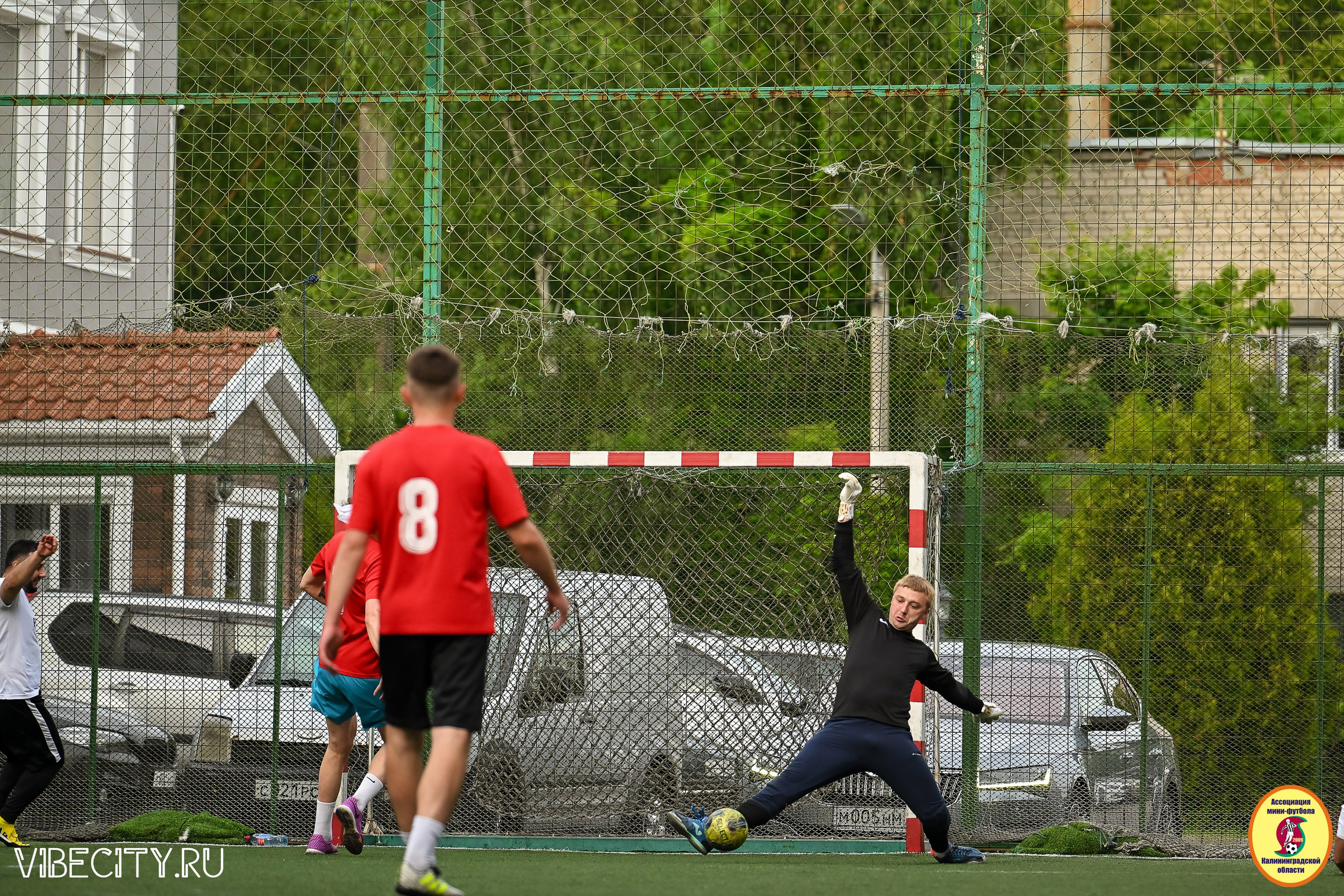 ИГРЫ МИНИ-ФУТБОЛЬНОЙ И КОРПОРАТИВНОЙ ЛИГИ. VIBECITY.RU Вайб Сити Ру Фоторепортажи Фотоотчеты Калининград