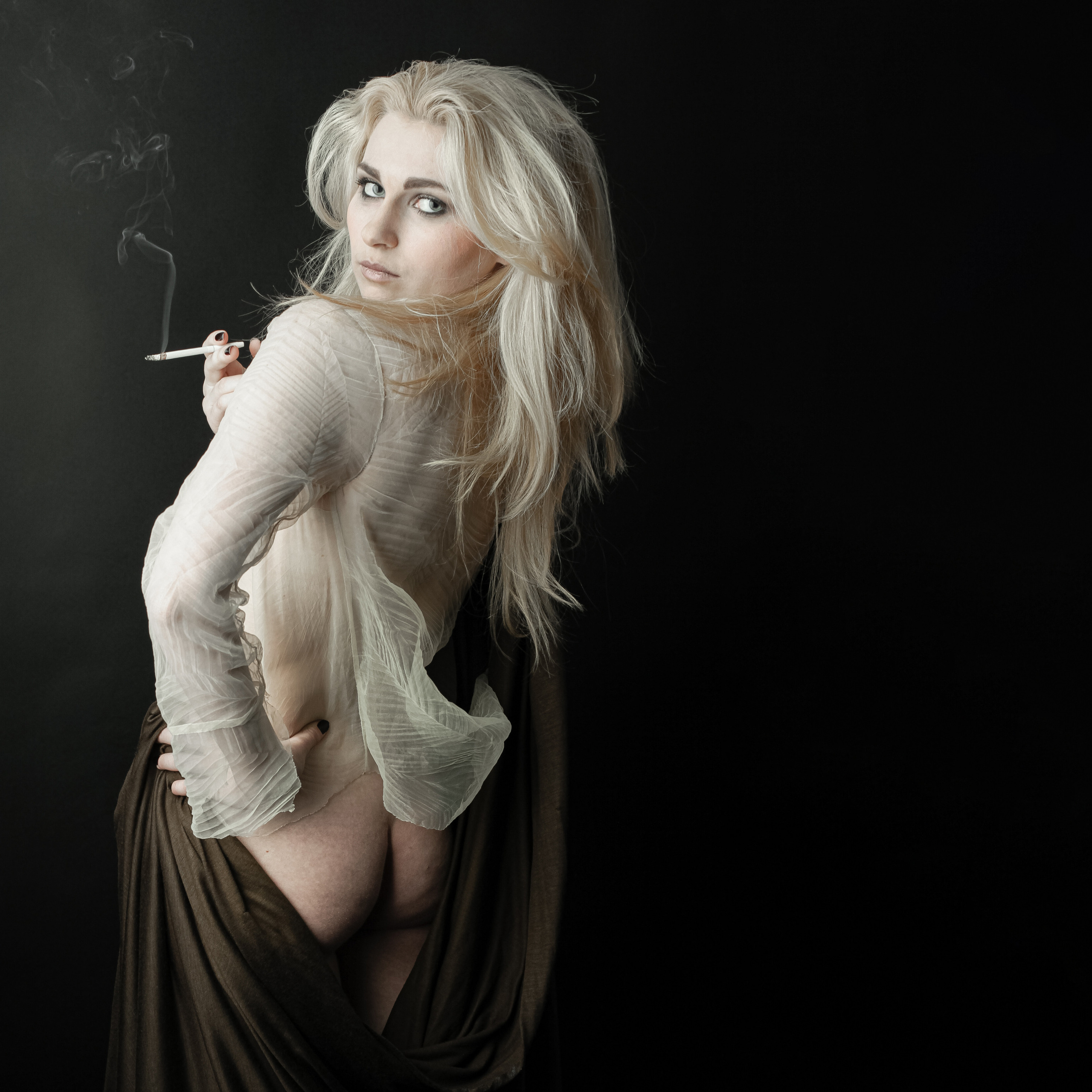 Ню. Психологический портрет. Архи Мануш стилист