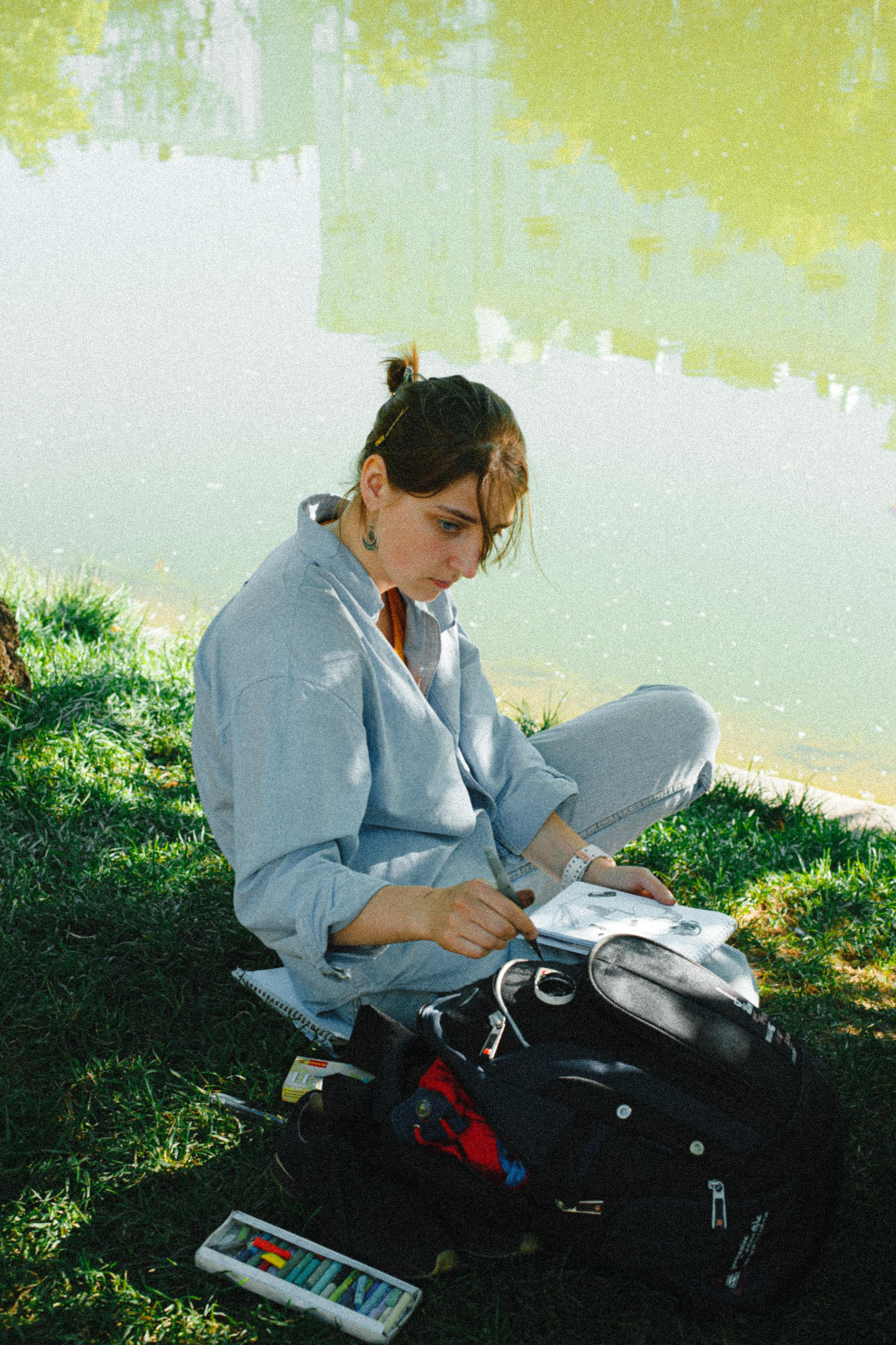 Случайный портрет художника. Чистые пруды