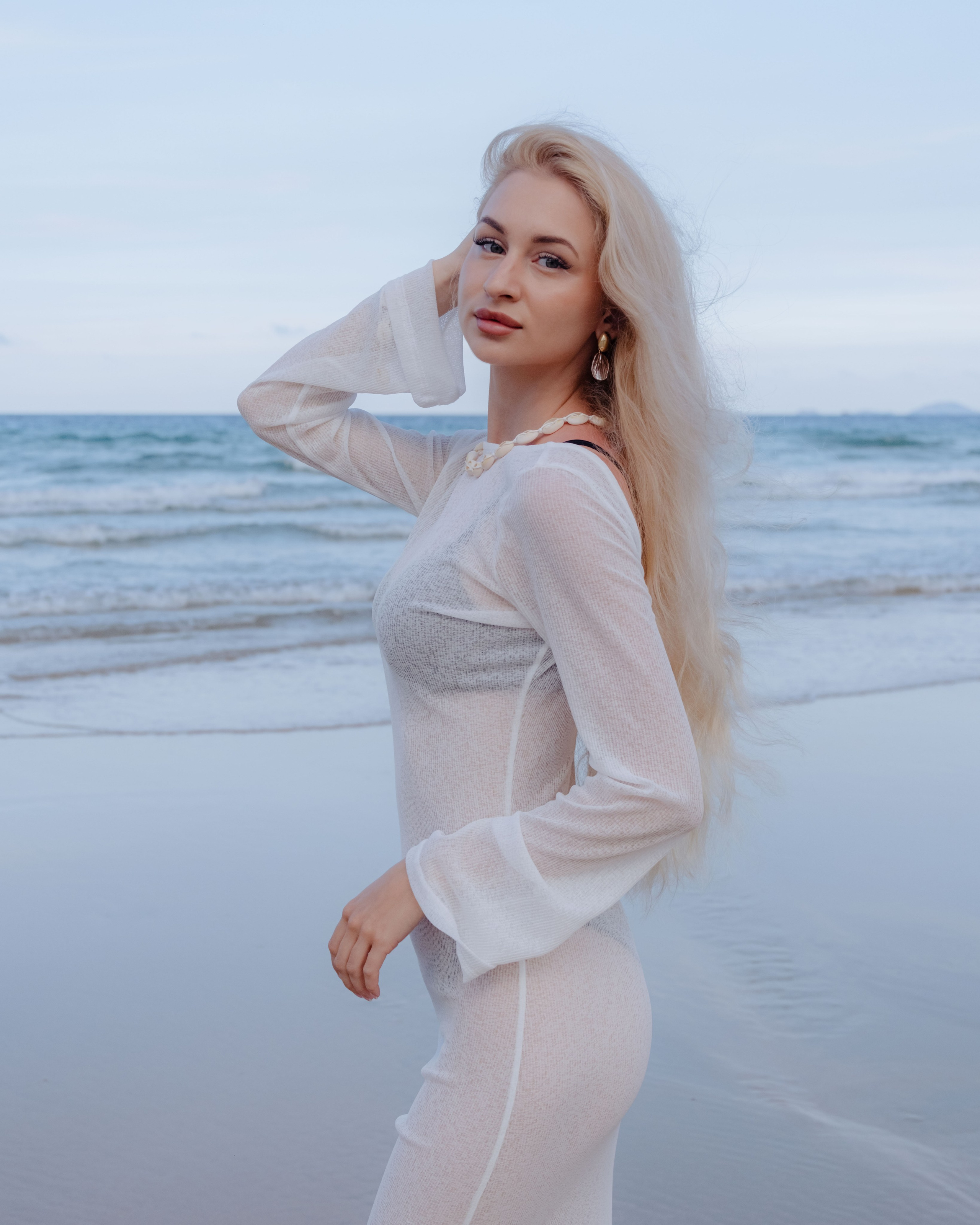 Anastasia. Beach "Bai Dai". Portrait photographer Nha Trang | Julia Meshanina