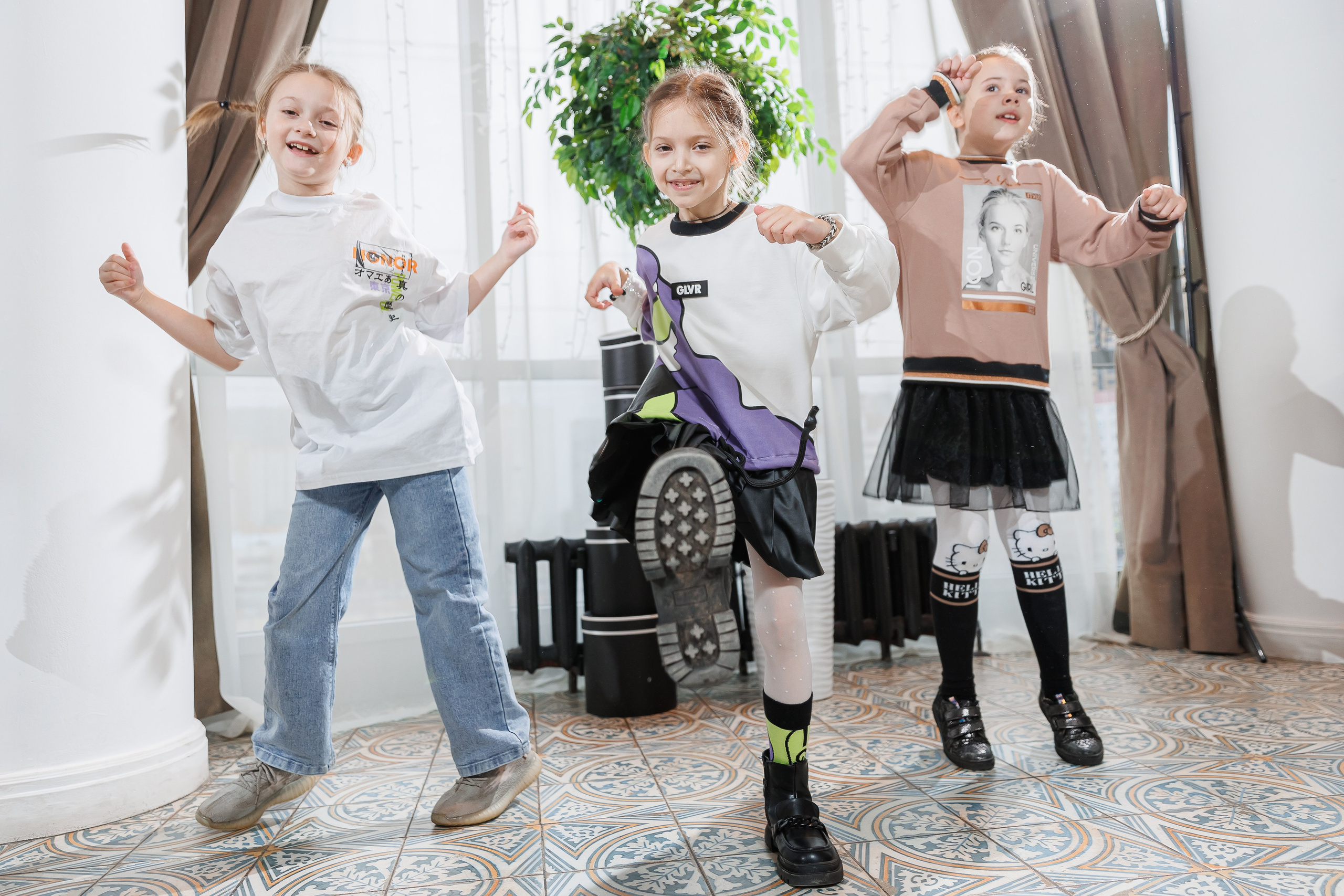 День рождения Насти «Венсдэй во Вкусотеррии». Семейный и детский фотограф Комина Елена, Власиха, Одинцово