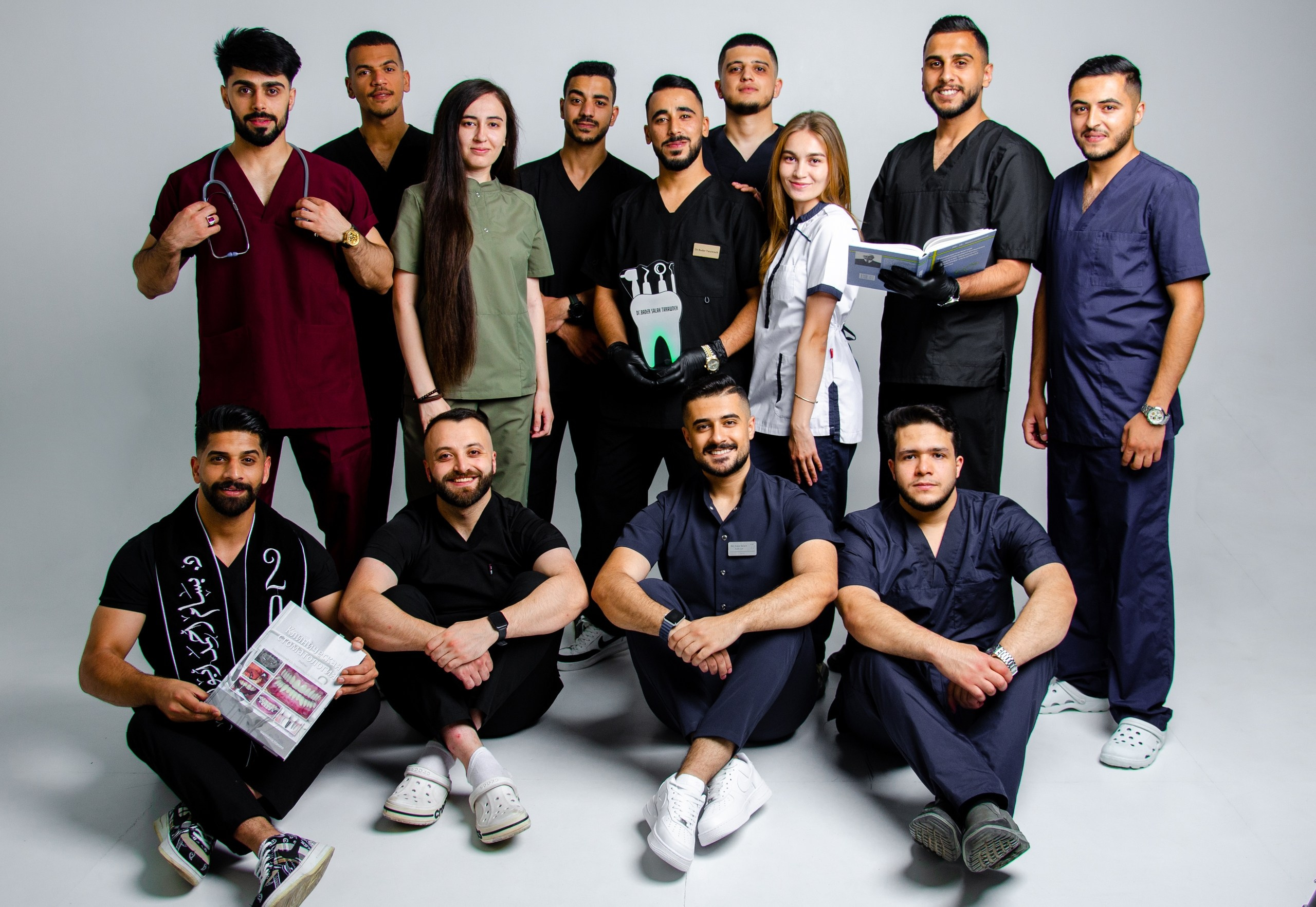 Выпускная фотосессия. ФОТОГРАФ ВОЛГОГРАД ПОЛИНА ЗОЛОТЫХ