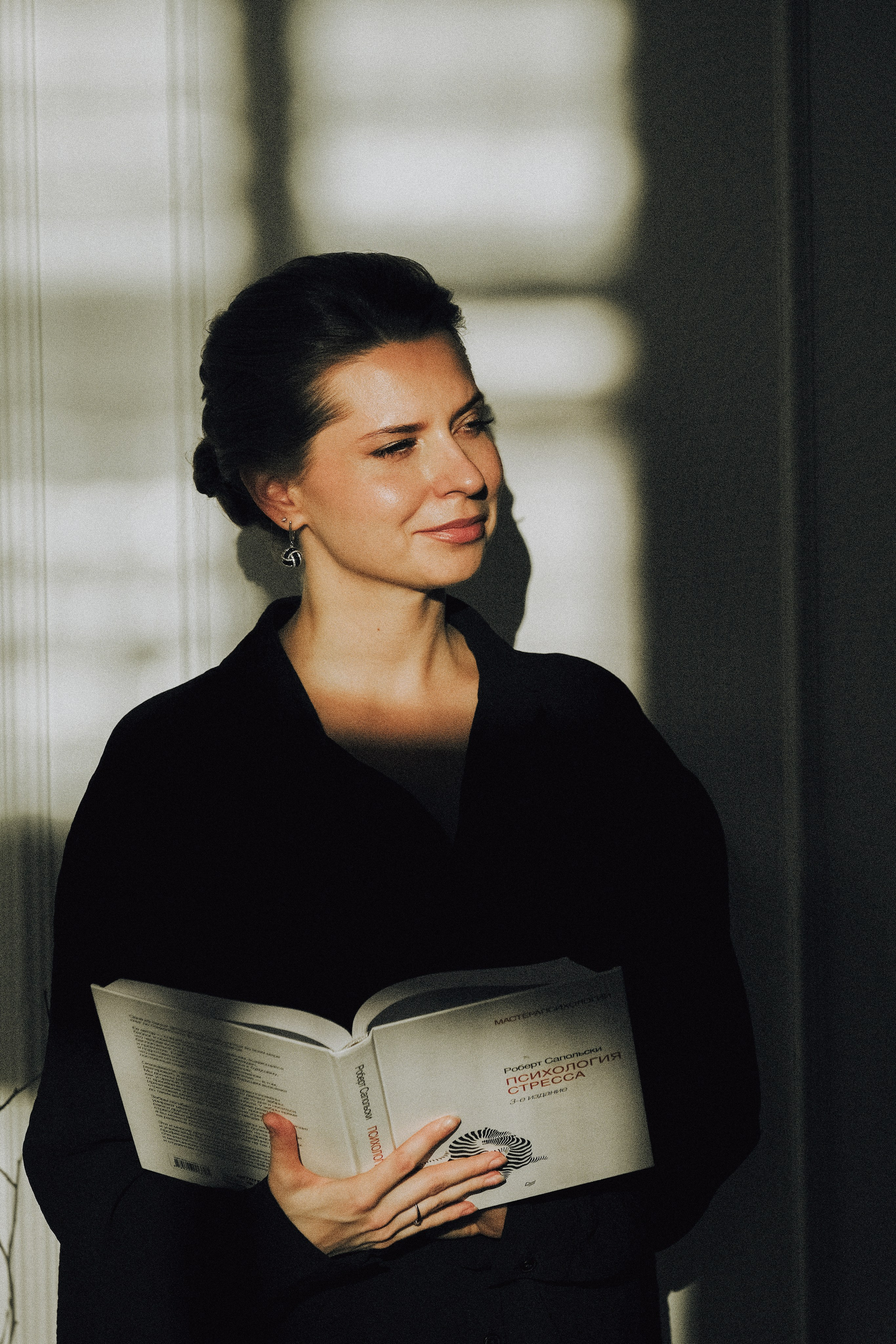 ФОТОСЕСИИЯ В СТУДИИ ДЛЯ ДЕВУШКИ ПСИХОЛОГА. Профессиональный фотограф, Санкт-Петербург — Виктория Богомолова