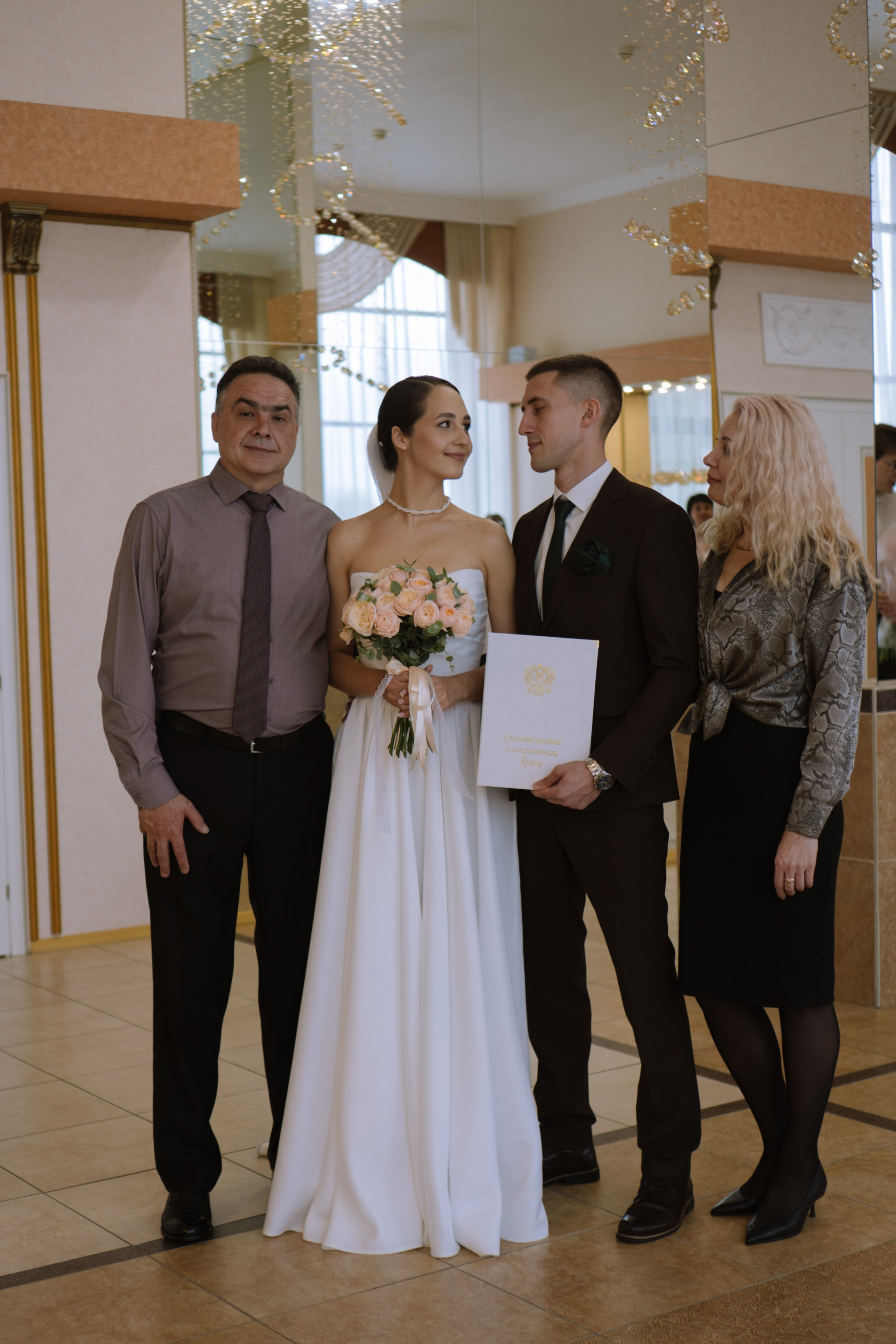 РЕПОРТАЖНАЯ СЬЕМКА В ЗАГСЕ. Профессиональный фотограф, Санкт-Петербург — Виктория Богомолова