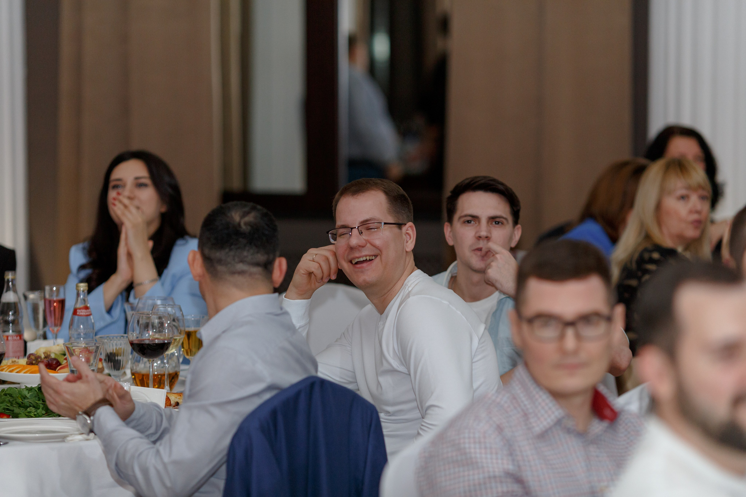 Репортажная фотосъёмка — корпоратив Tele2 2024