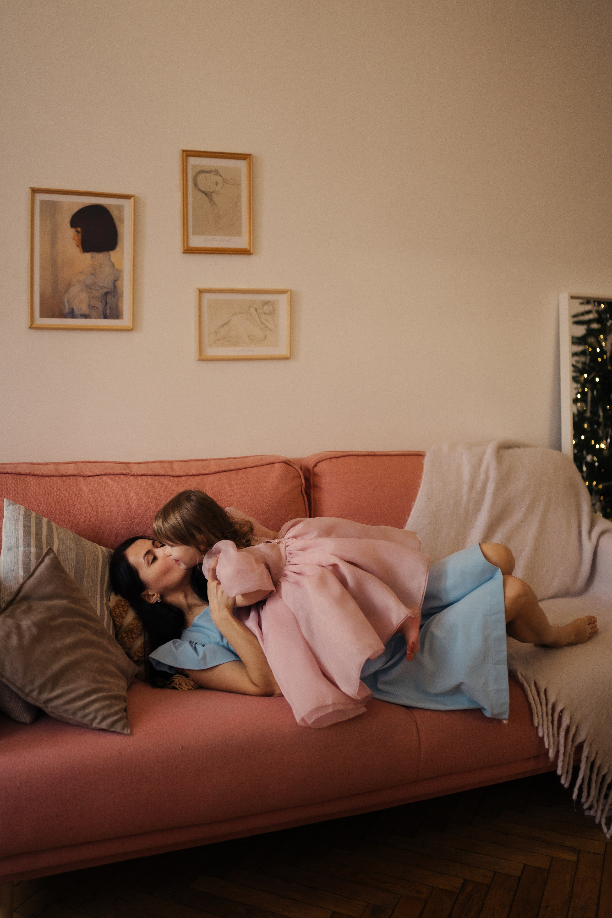 Домашняя фотосессия мама и дочка. Семейный фотограф в Москве Галина Гончар