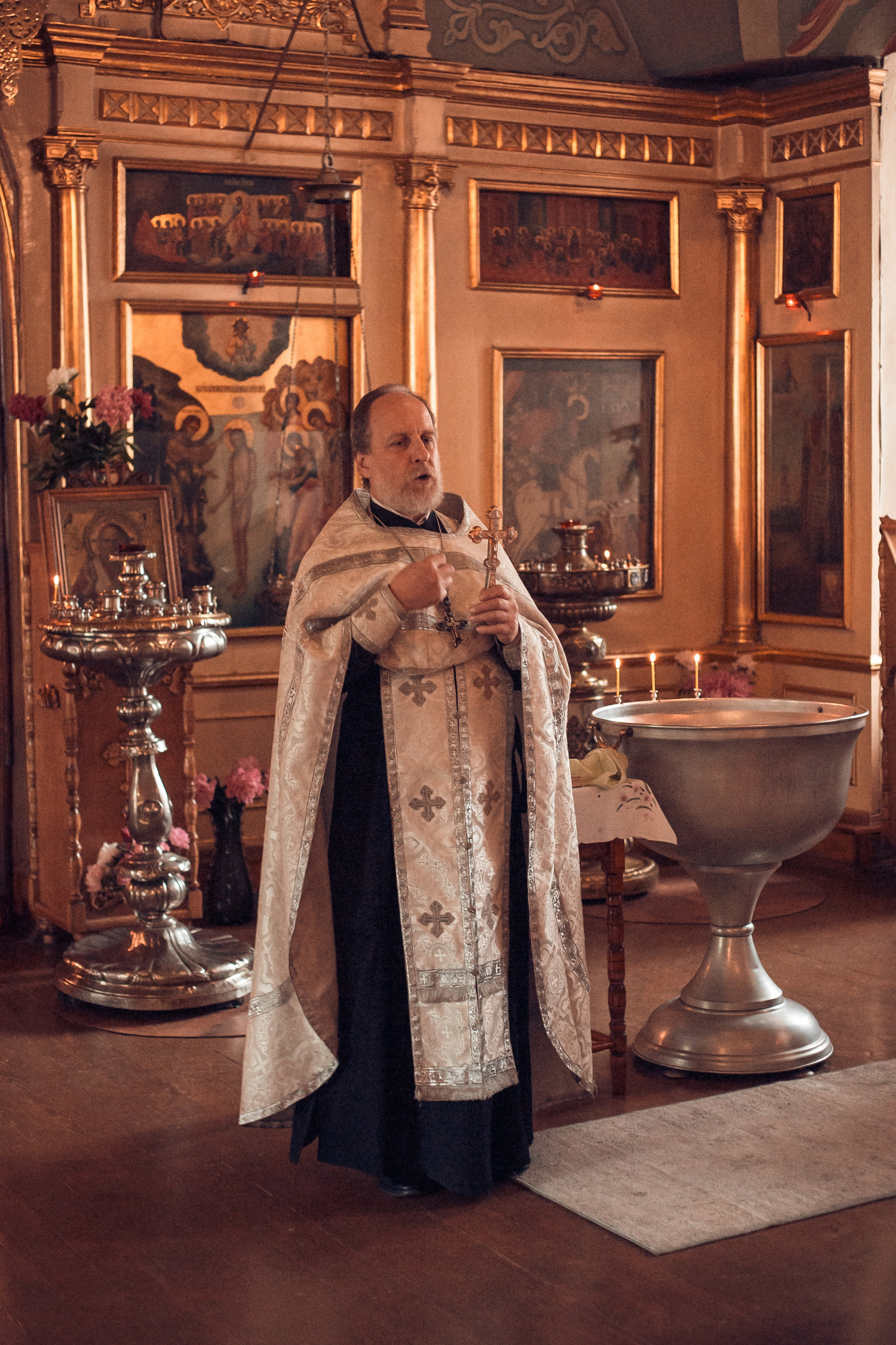 Крещение Артемия в Георгиевской церкви Калуги