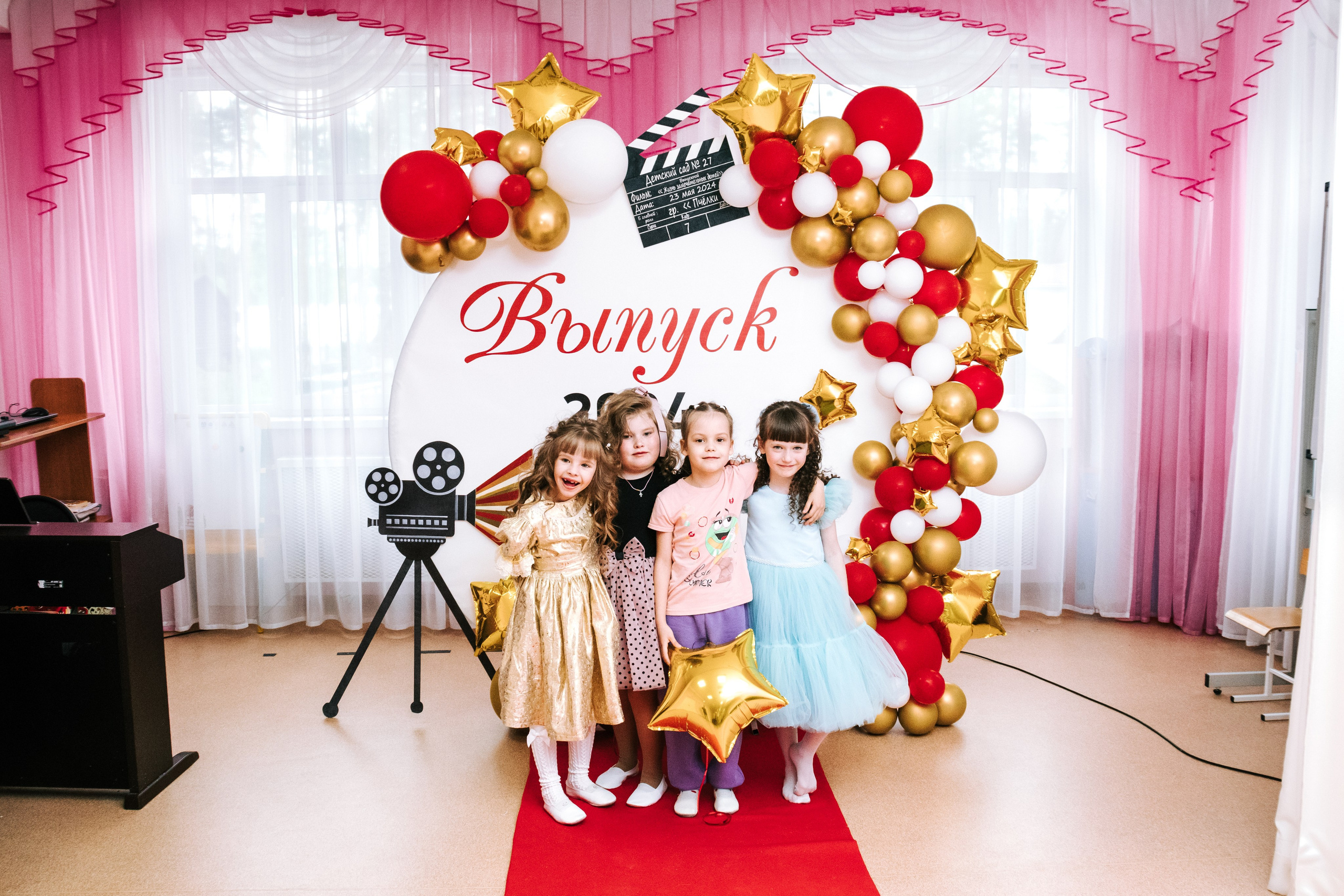 Фотограф на выпускной Детского сада Томск. Фотограф в Томске Дарья Пучкина