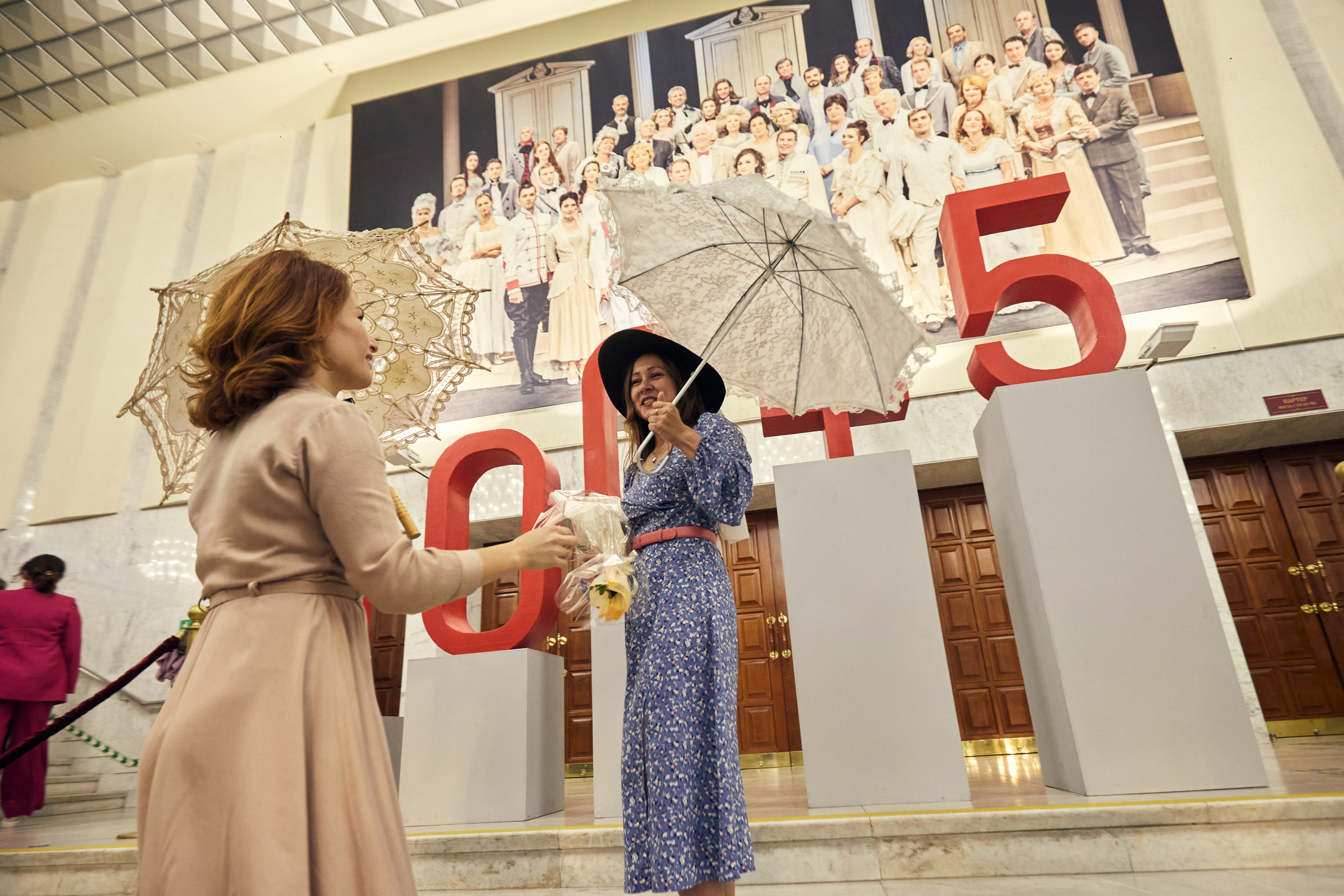 Открытие 105-го театрального сезона. Театр драмы им. М. Горького. Фотограф Юлия Маринина