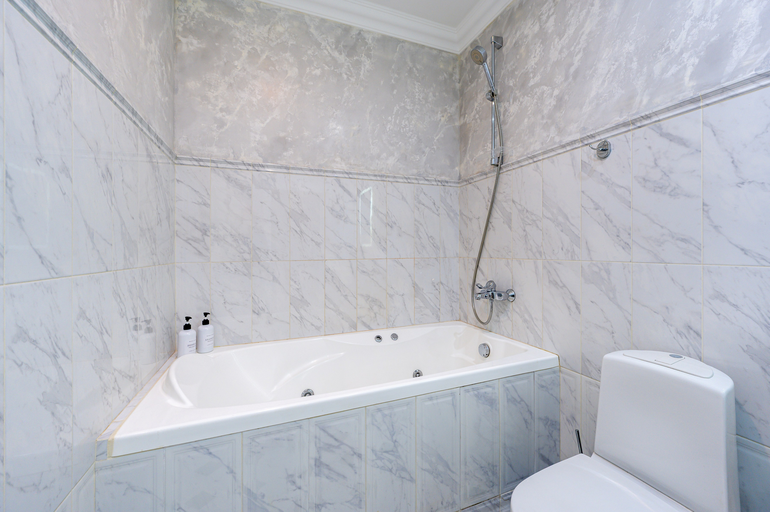 Квартира под посуточную аренду на Ул. Казанской в СПб. Интерьерный фотограф. Фото- видеосъемка недвижимости Санкт-Петербург