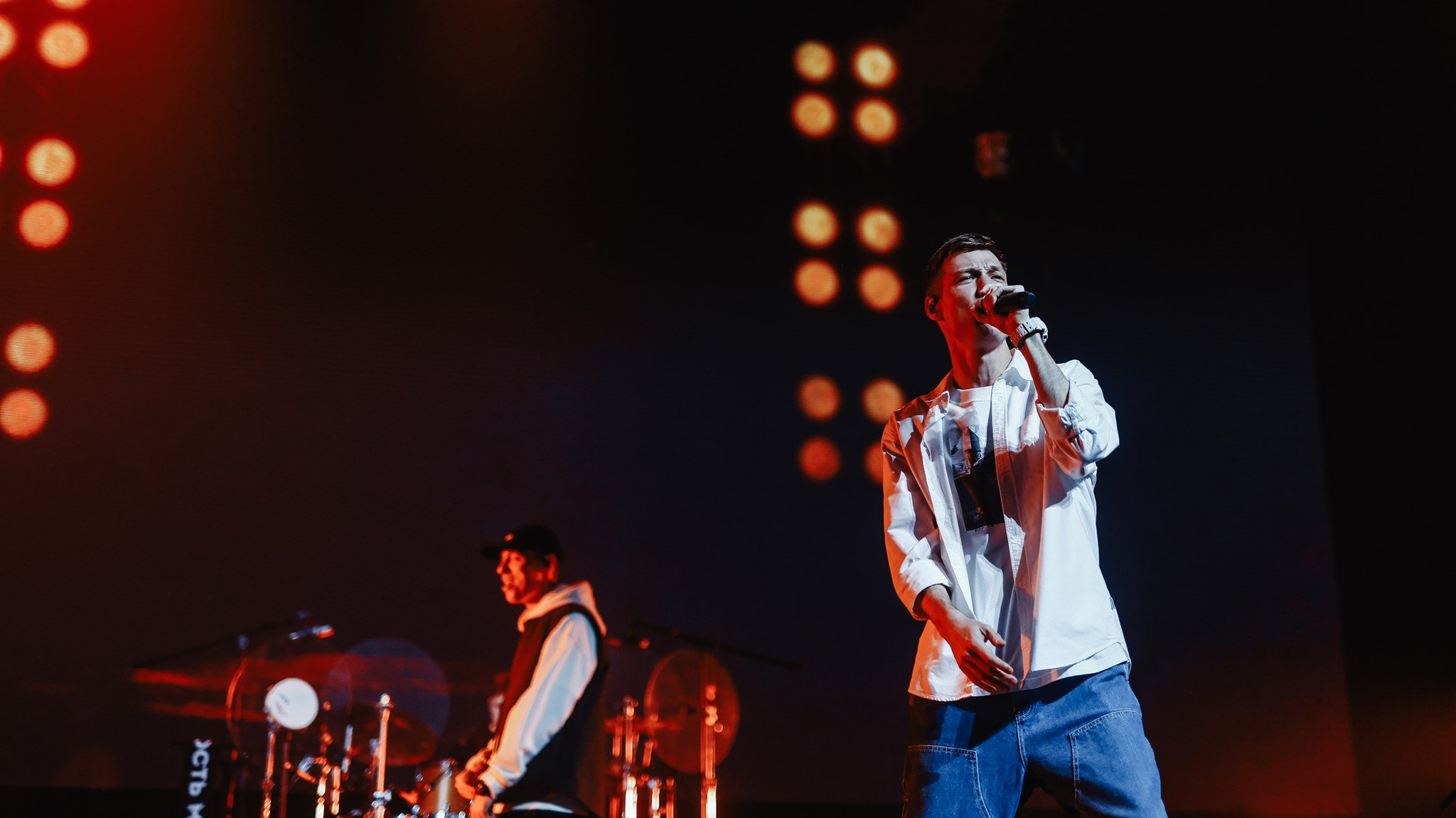 DABRO @CROCUS CITY HALL