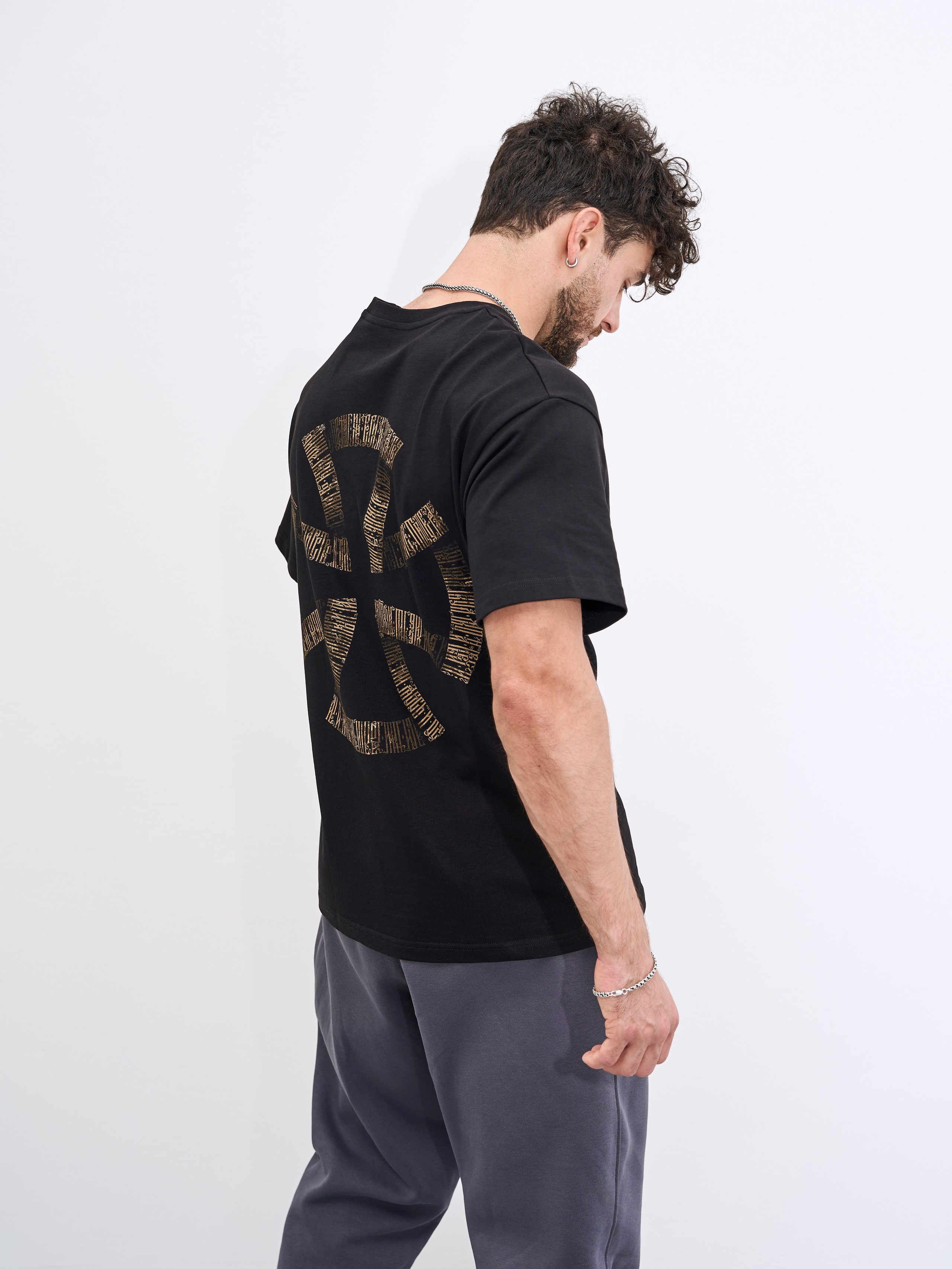 Коллаборации. Нарисую леттеринг, принты, шрифты, логотипы