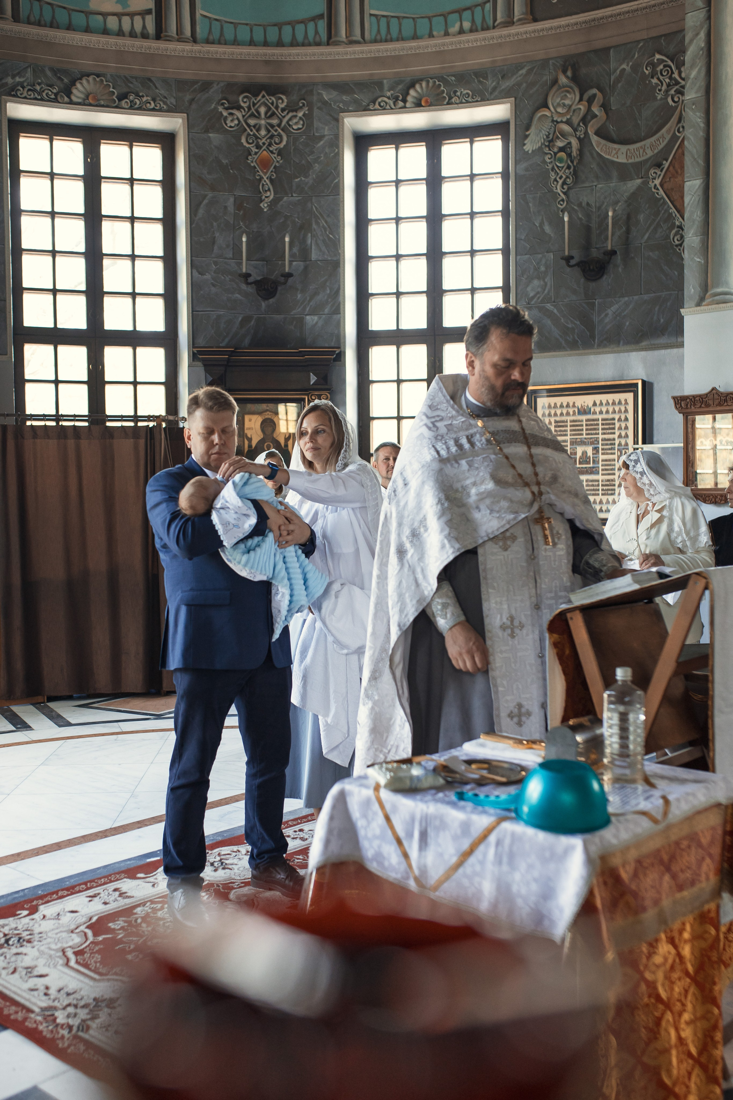 Крещение в Храме святого Иннокентия. Профессиональный фотограф в Москве и Мо Мария Шантарёва