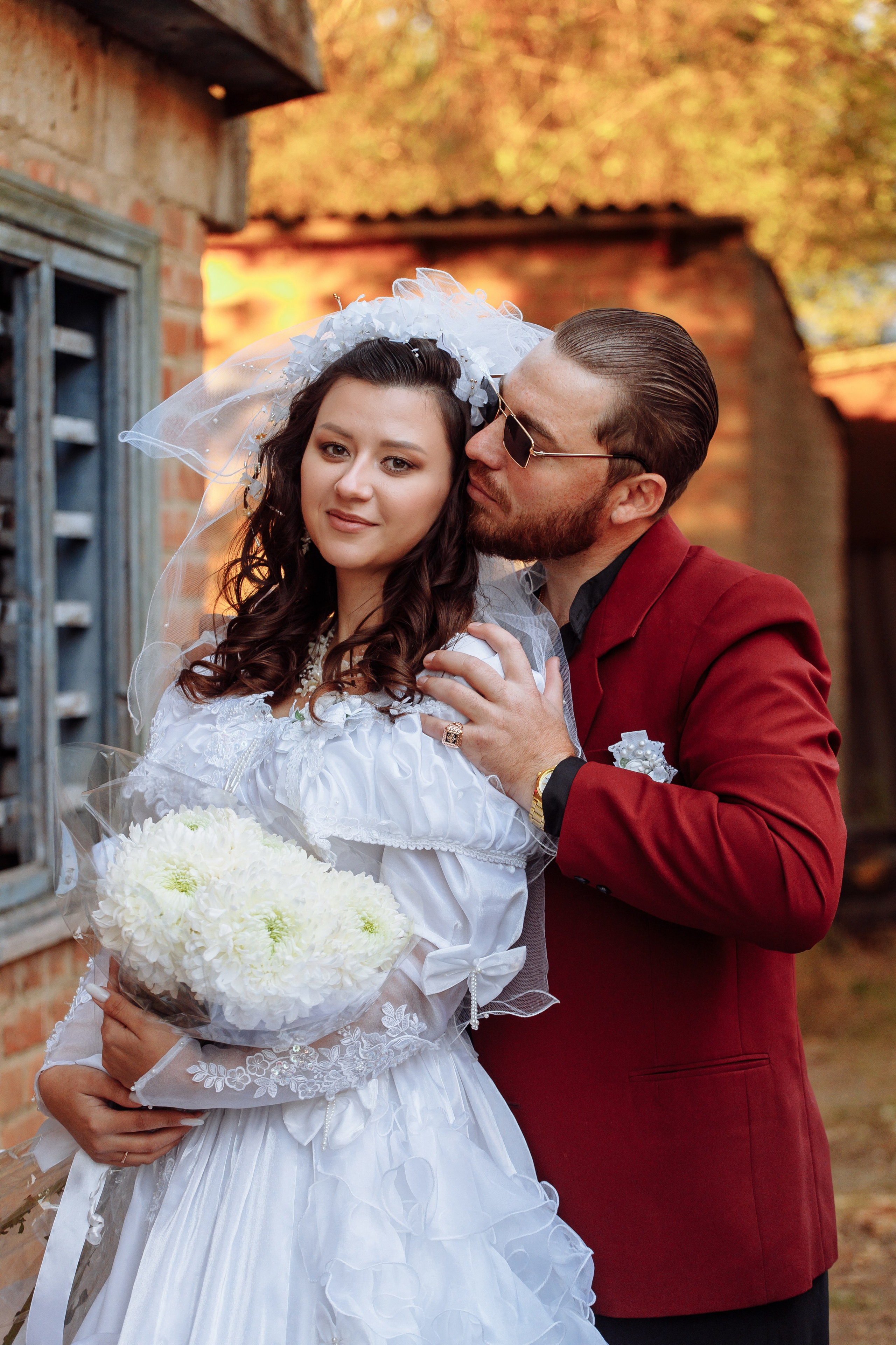 Свадебная фотосессия в стиле 90-х. Свадебный и семейный фотограф в Краснодарском крае Мария Данилкина