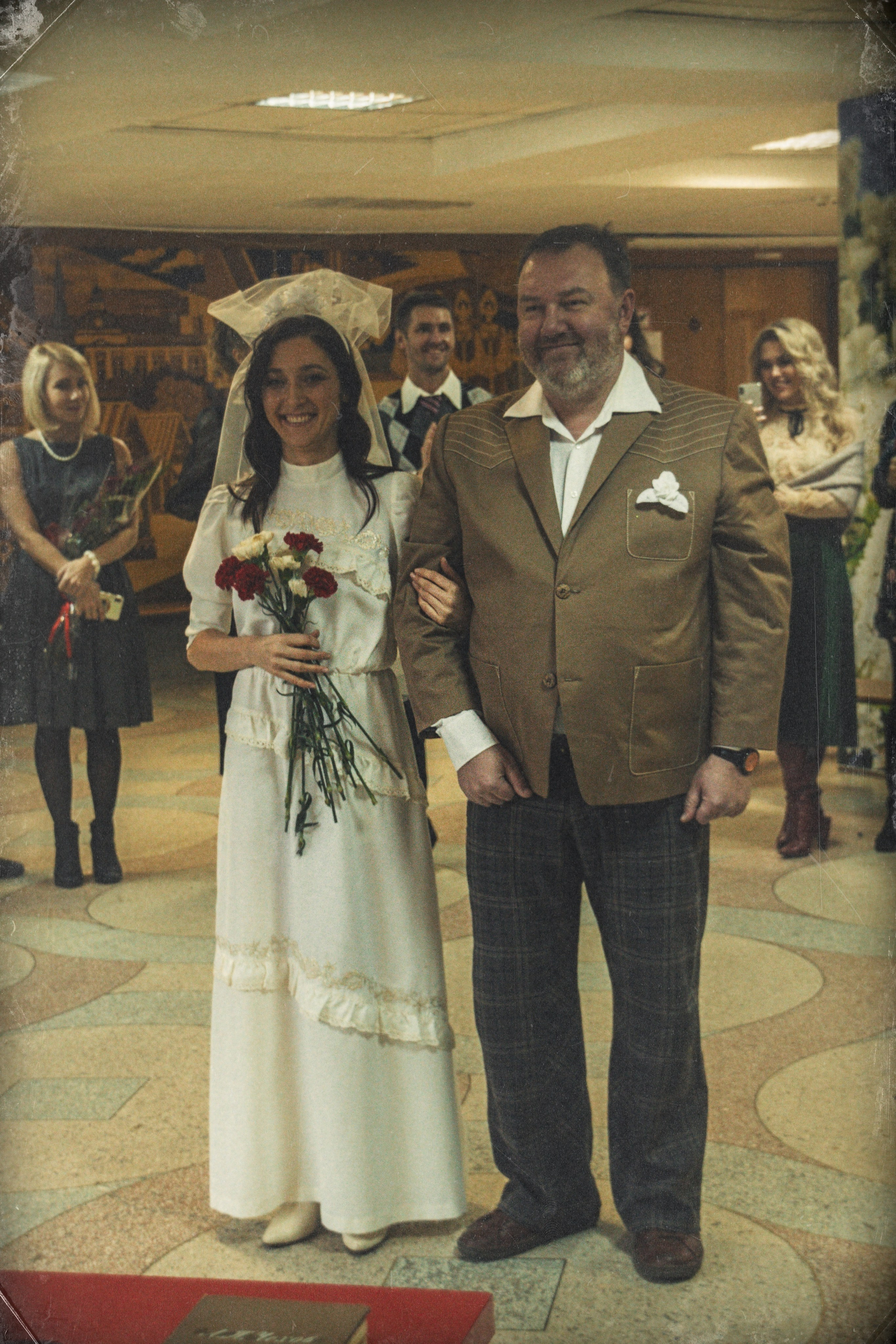 Гузель & Алексей свадьба в стиле 90х. Фотограф и видеограф в Омск/Москва Сащенко Лера