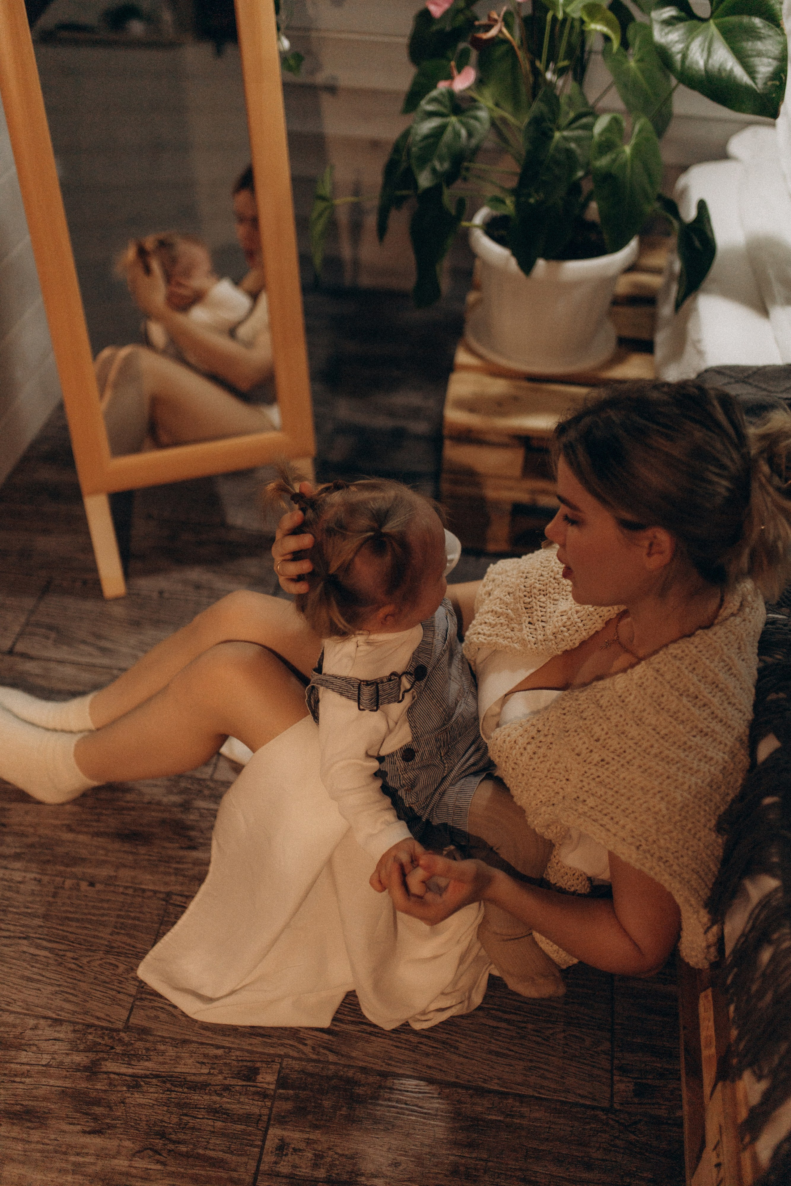 Алиса и мама. Семейный фотограф Губкин/Старый Оскол