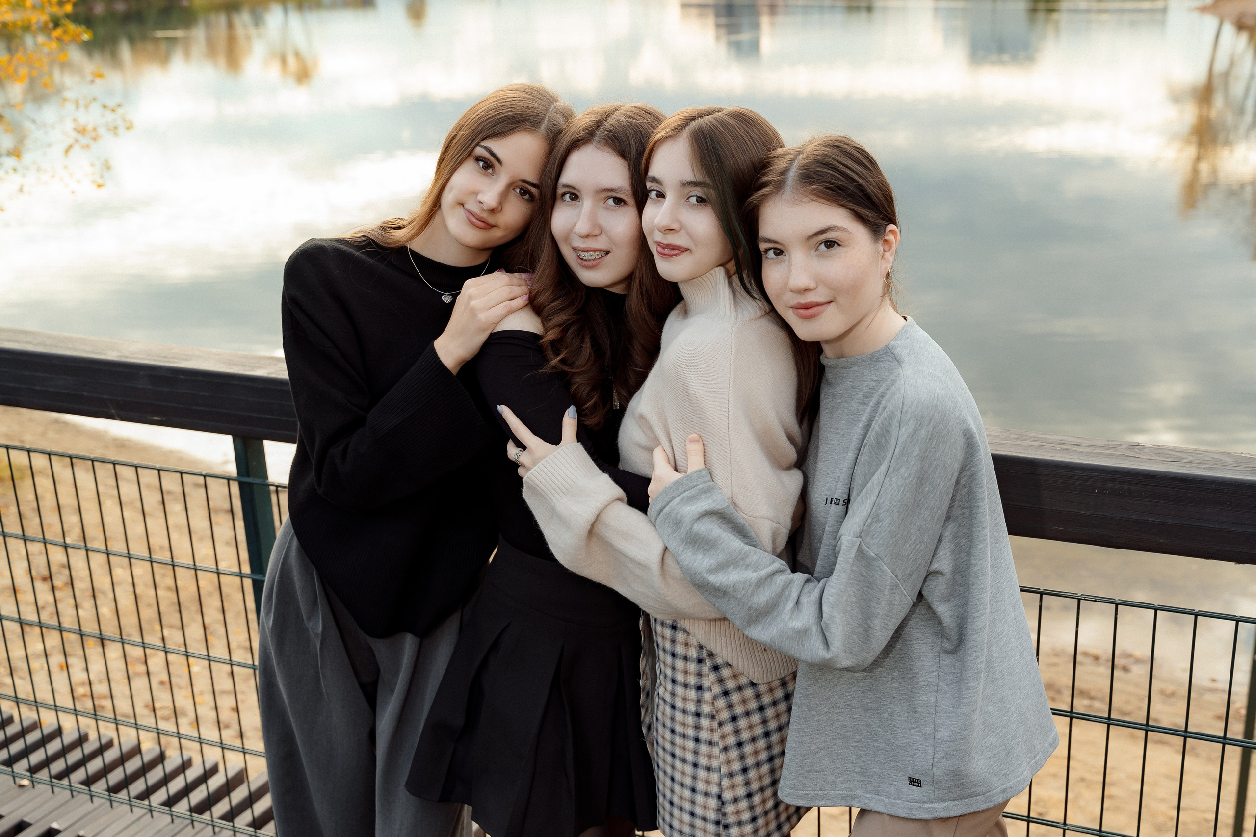 Фотосессия осенью в парке. 11 класс. Фотограф Ким Наталья в Красноярске