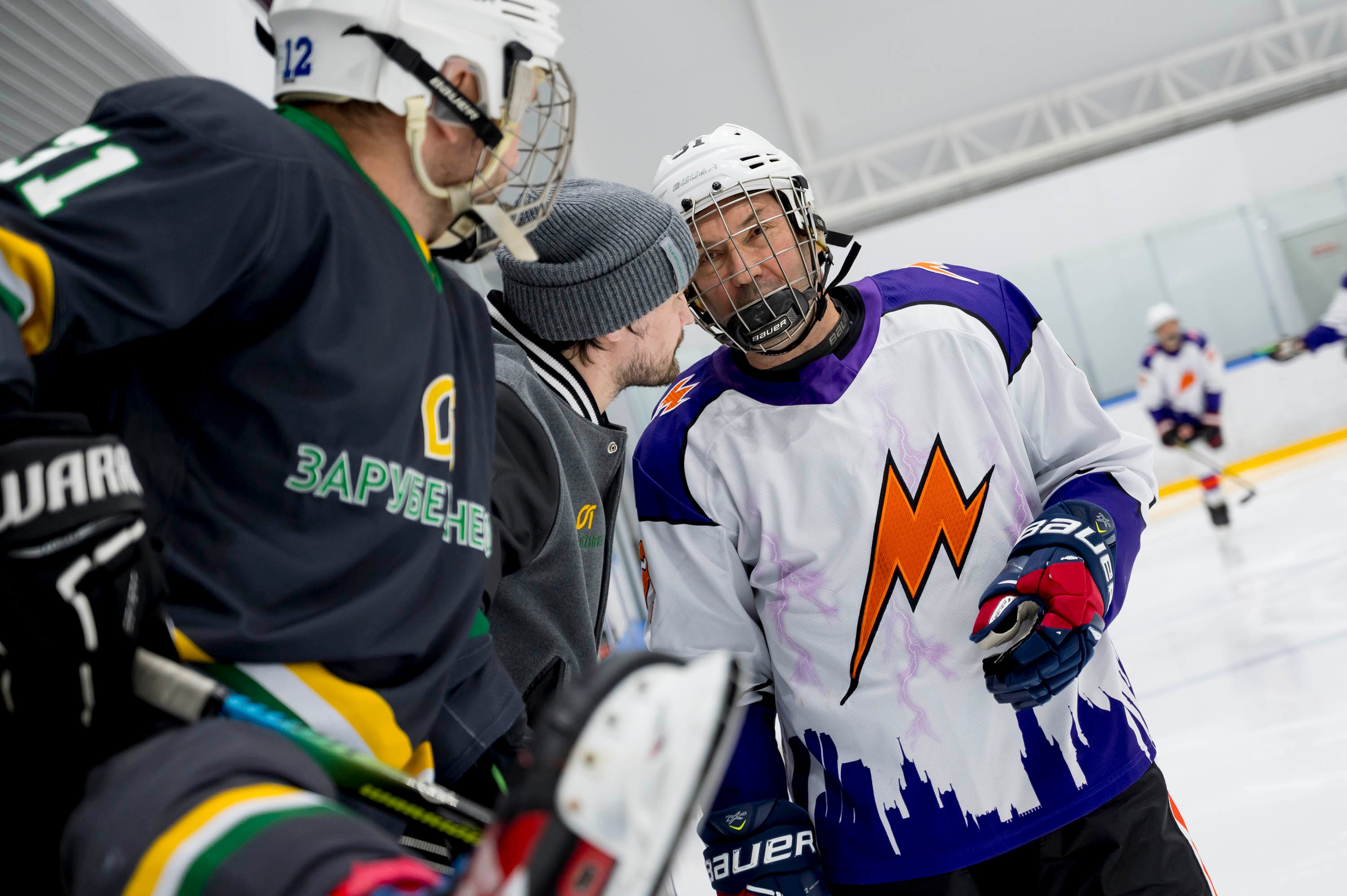 Хоккейный матч корпоративной команды Зарубежнефть. Репортажный фотограф и видеограф Слава Думчев. Тимбилдинги, отчетники, корпоративы