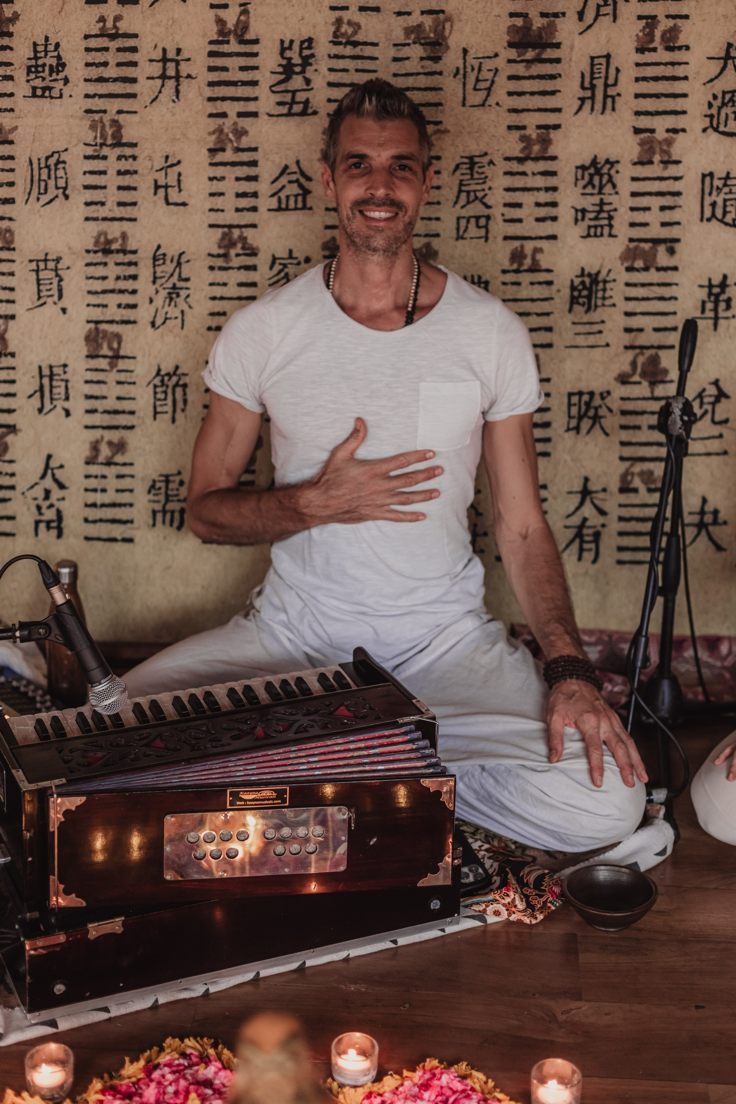 Navaratri w Bhakti Bliss at Dragon tea temple. Мариам Багдасарян