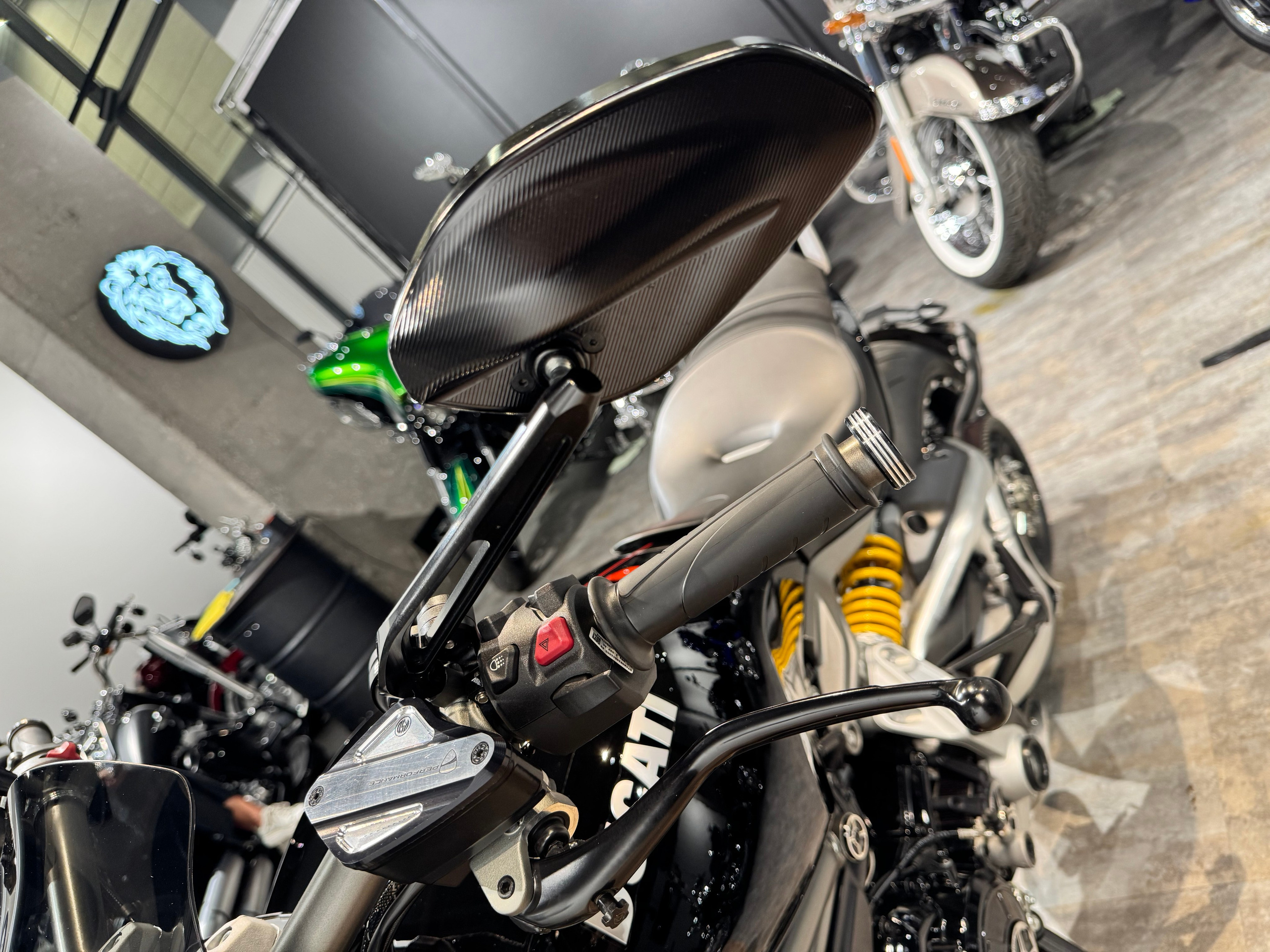 Harley Davidson Ducati xDiavel S (Termignoni) — купить мотоцикл. Hello Davidson, Москва. Только хорошие мотоциклы…