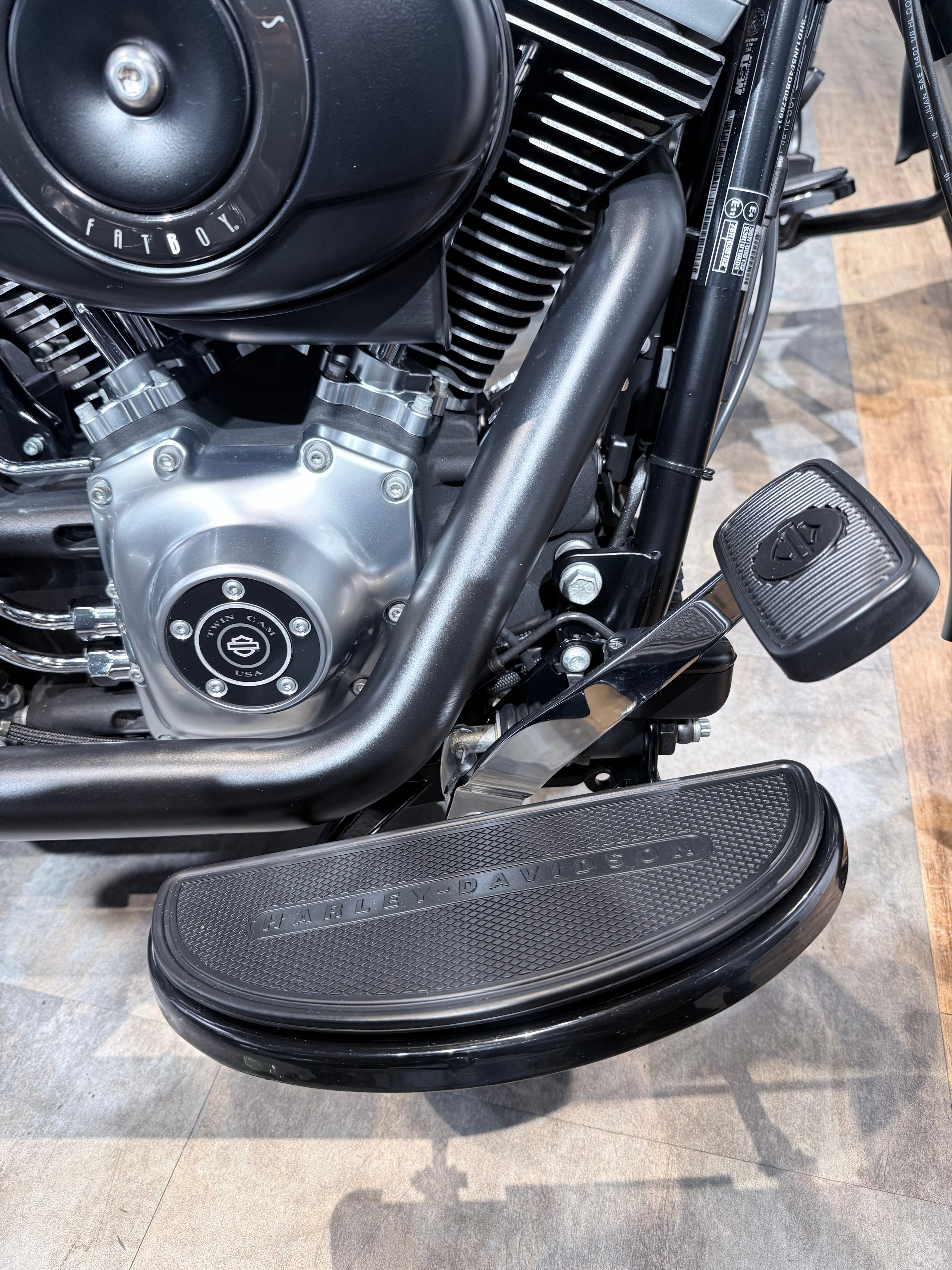 Мотоциклы Harley-Davidson 2013 Softail Black Slim ABS (Семейство Softail, Dyna). Hello Davidson, Москва. Только хорошие мотоциклы…