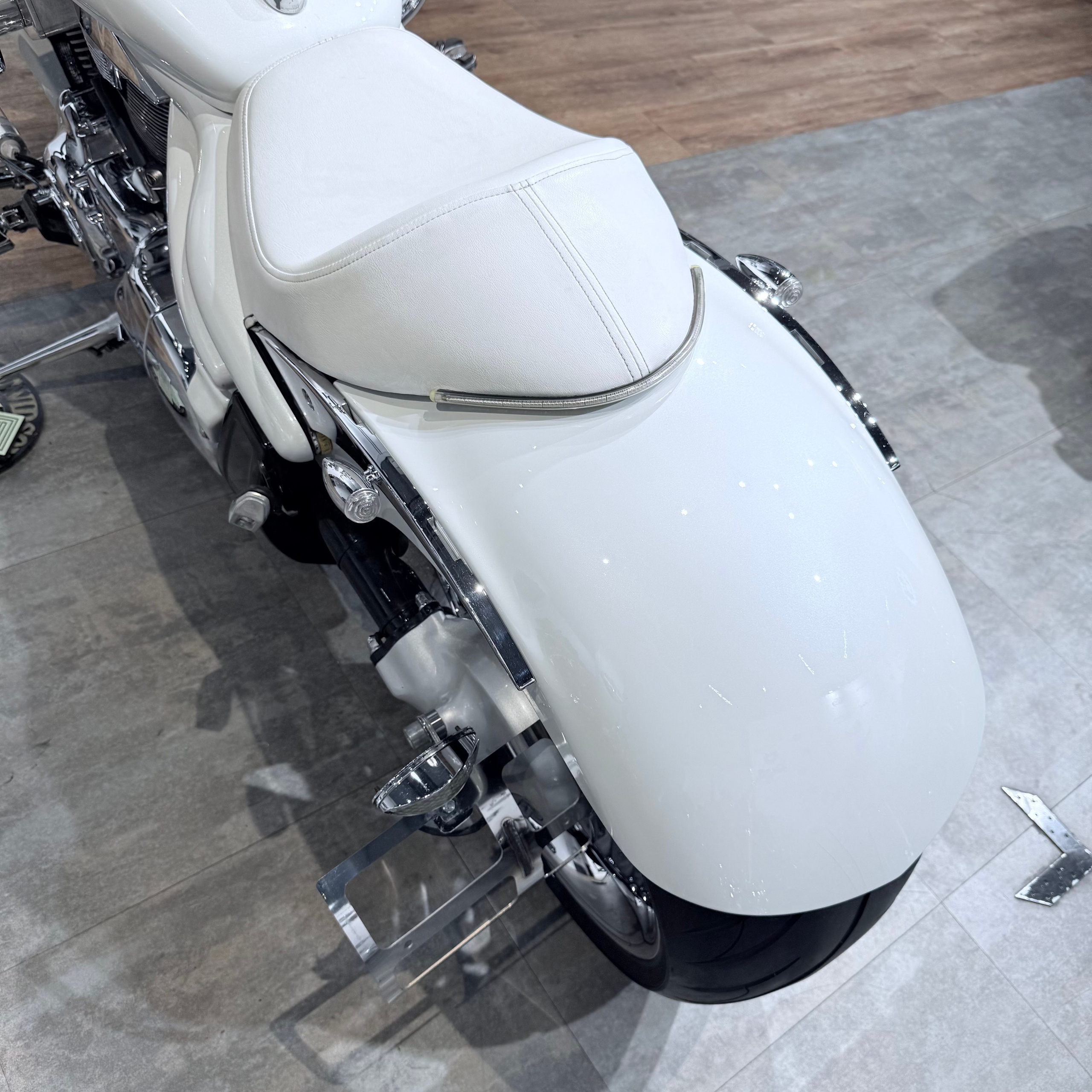 2007 SUZUКI М109R Whitе Hunter. Hello Davidson, Москва. Только хорошие мотоциклы…