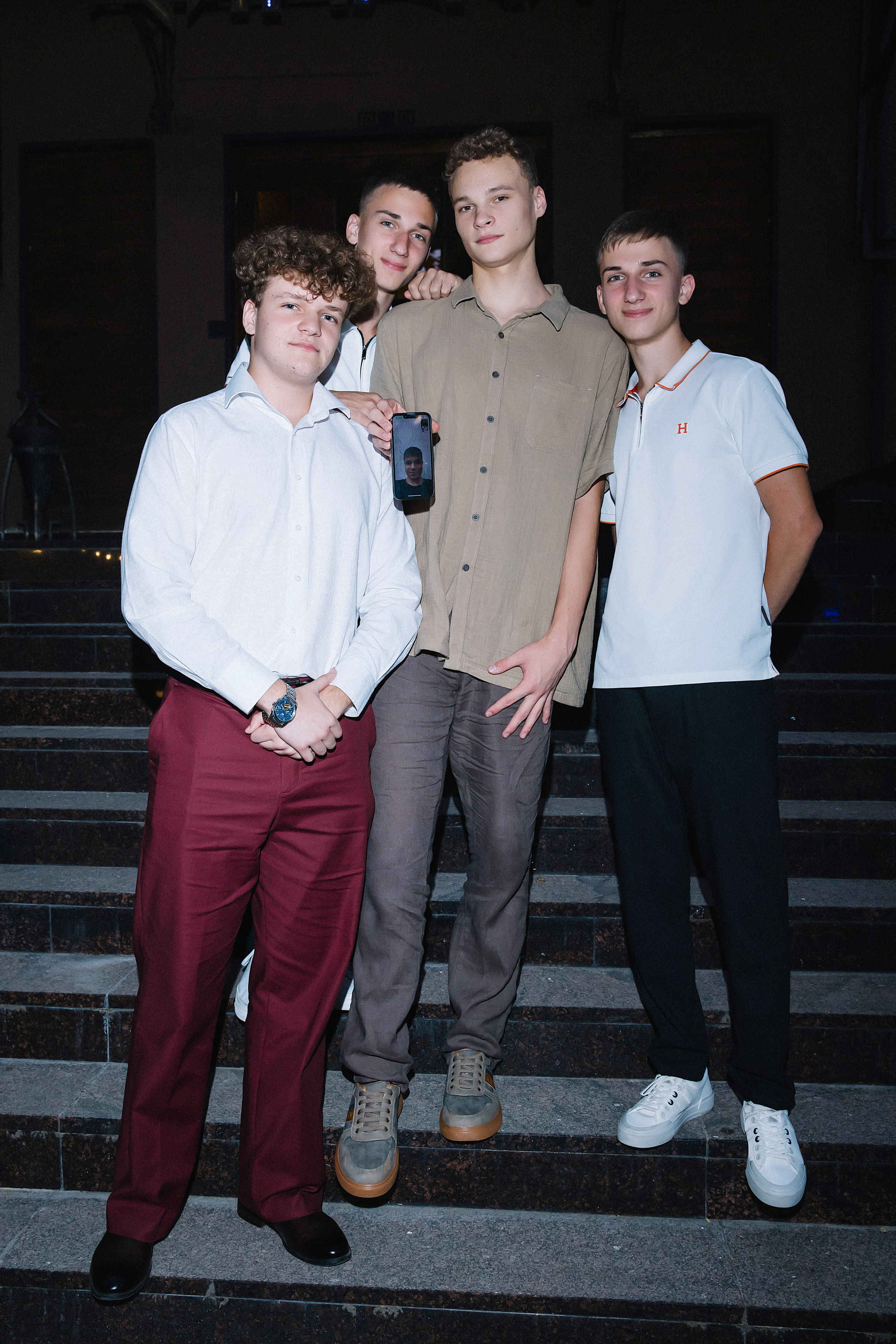 9 класс Гимназия 82. Фотограф и Видеограф в Краснодаре Юлия Солодченко