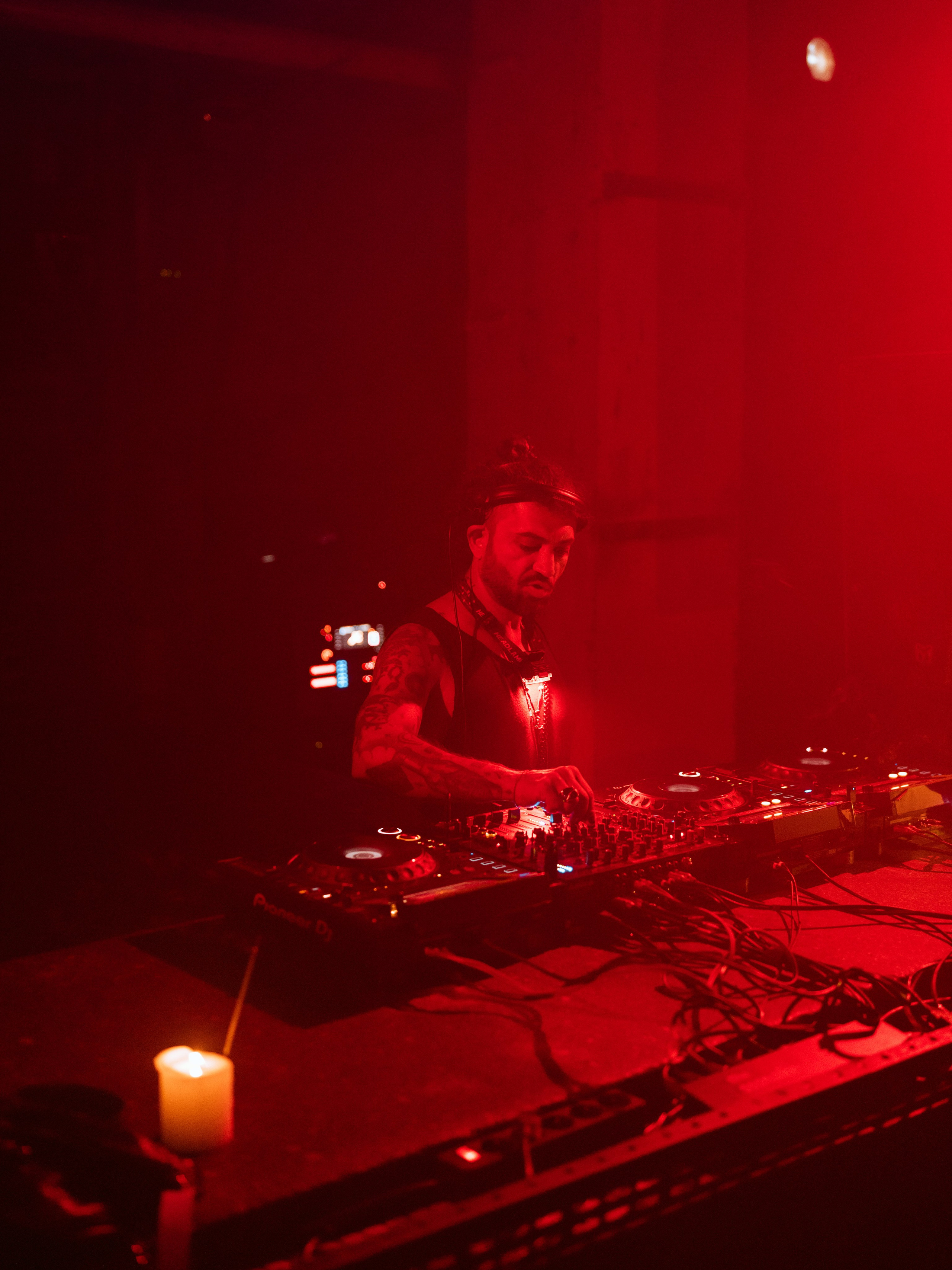 SICK YEARS, ARMA ╳ SILA SVETA. @tomrus: Рустам Шагиморданов — фотограф