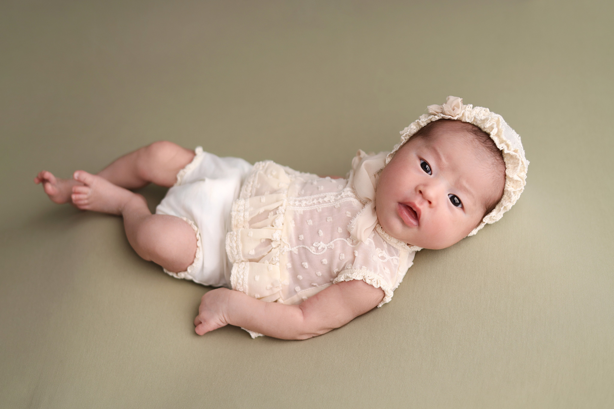 Ньюборн съемка Элины, творческий пакет. Фотограф новорожденных Москва. Ньюборн фотограф Москва