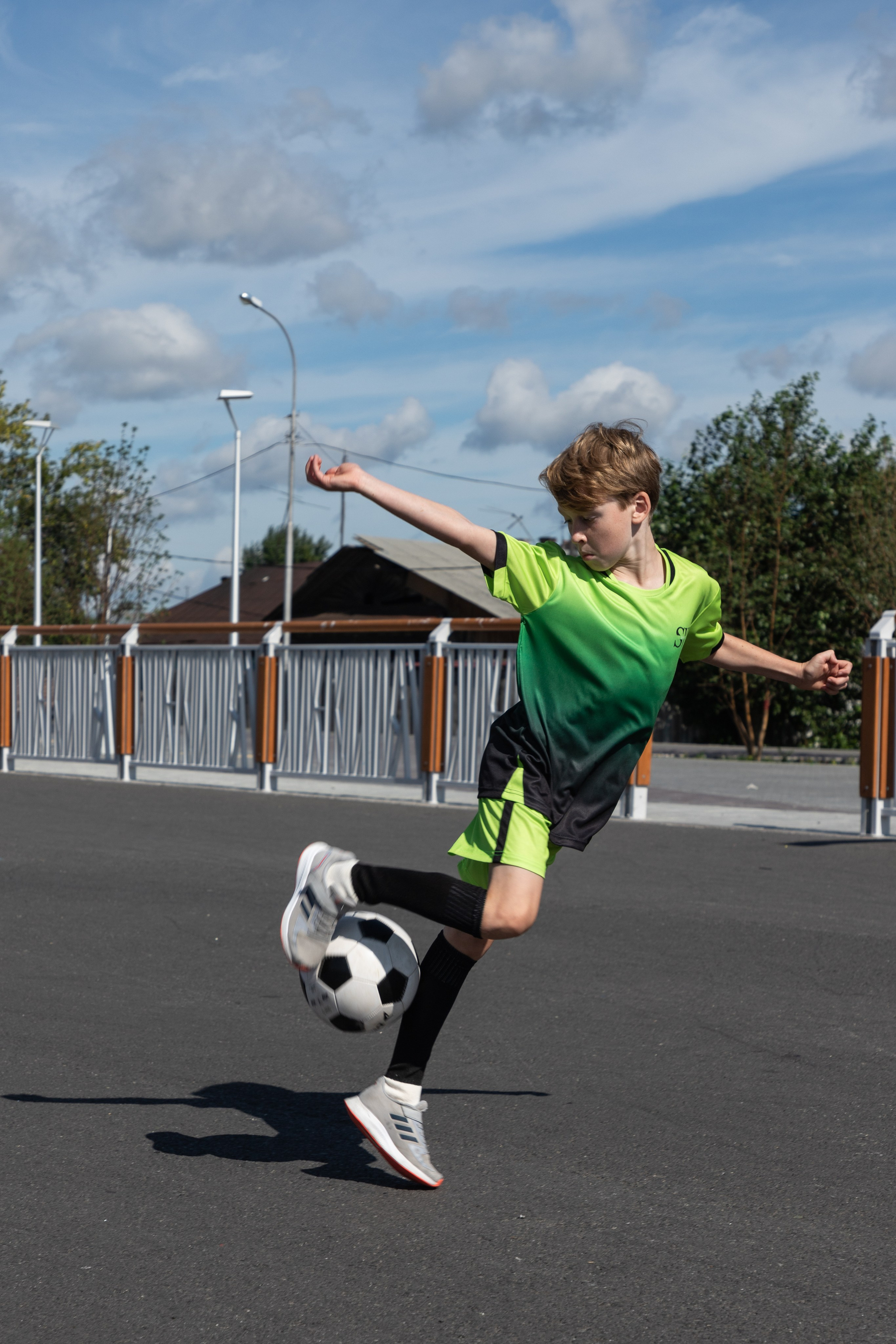 Футбольная форма. Фотограф Денис Лесковский (Тюмень)
