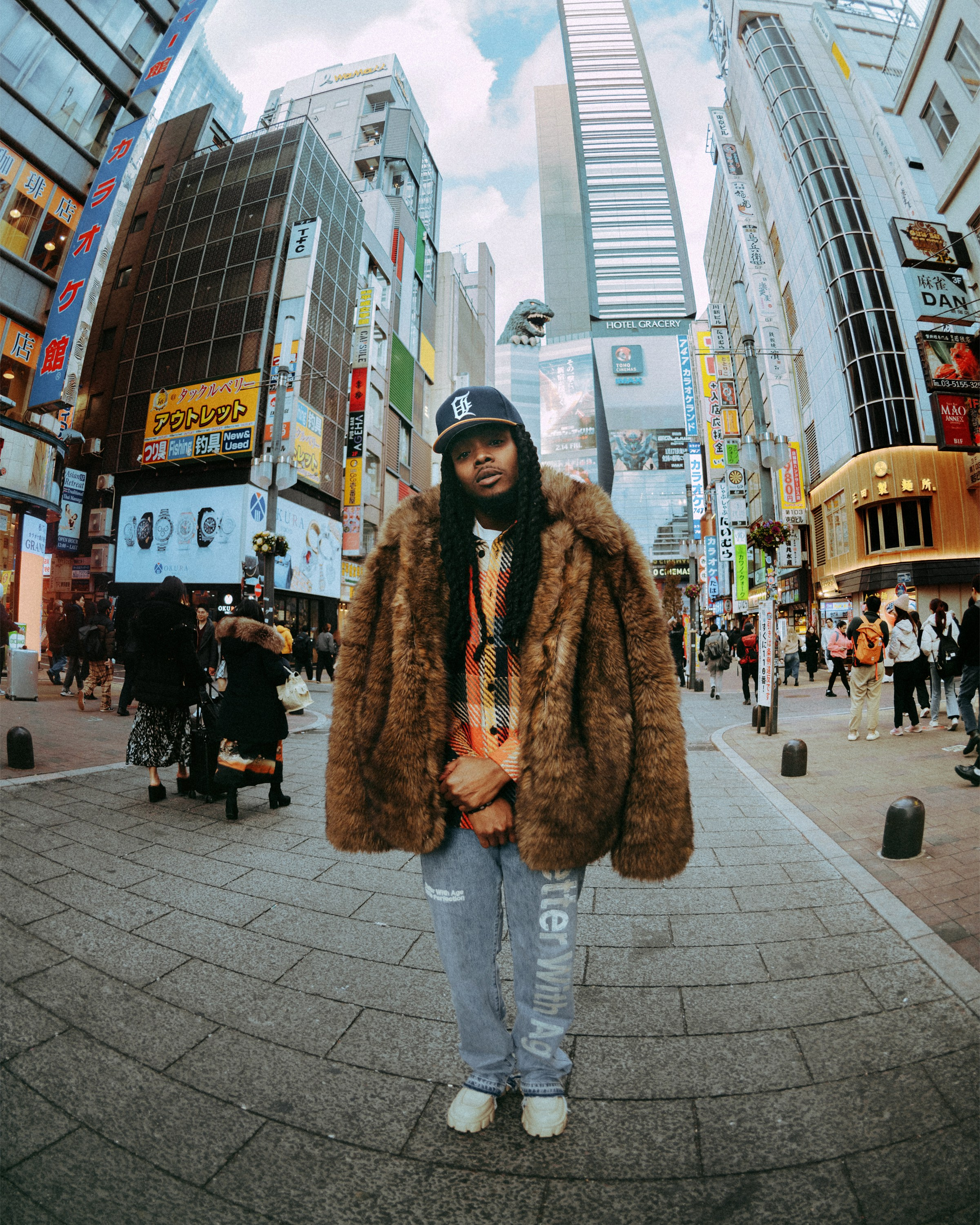 Dorian. Photographer in Tokyo Anatolii Ozarto