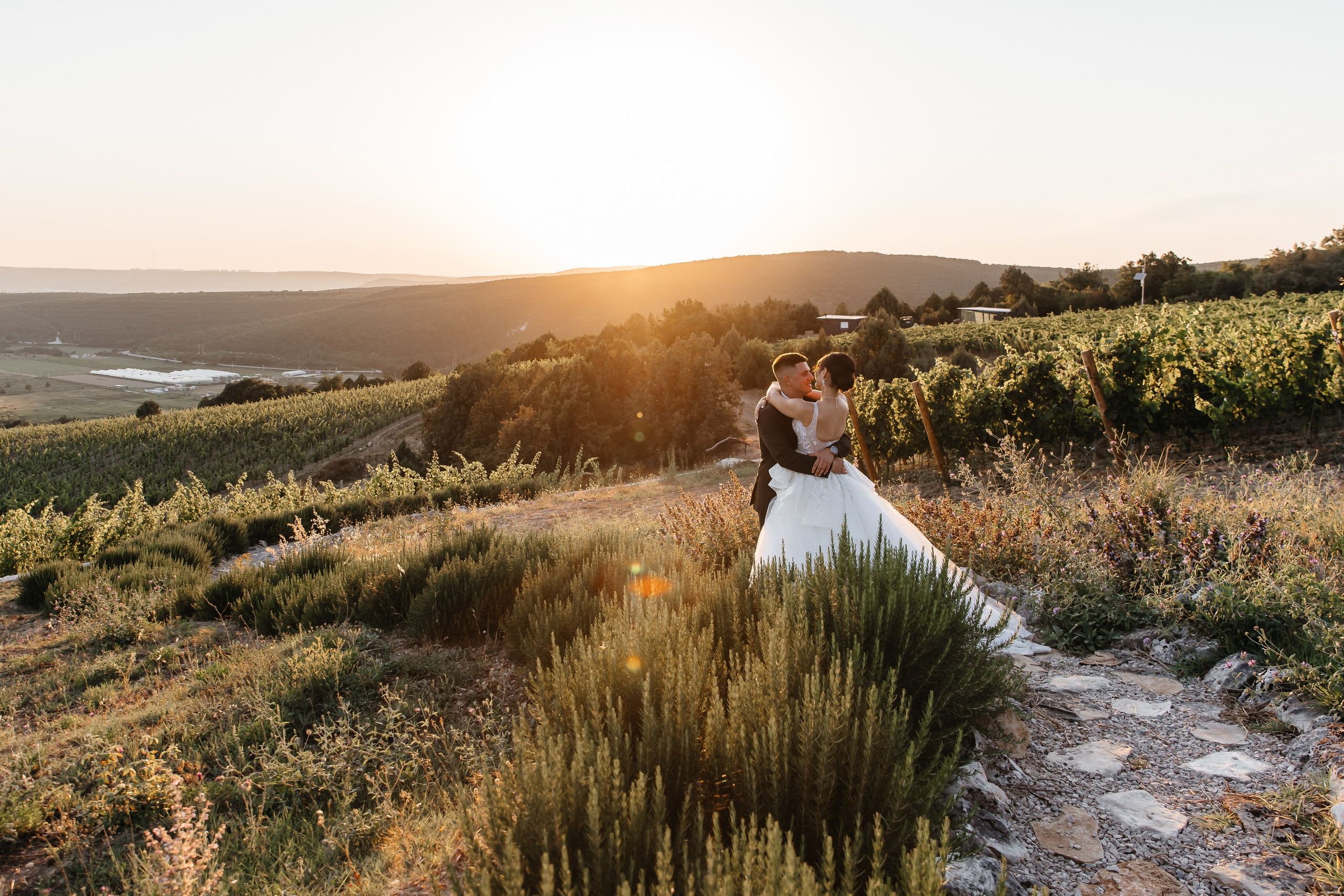 Свадьба на винодельне. Анонс для Ивана и Виктории. Свадебный фотограф в Крыму и Севастополе Ольга Баскакова
