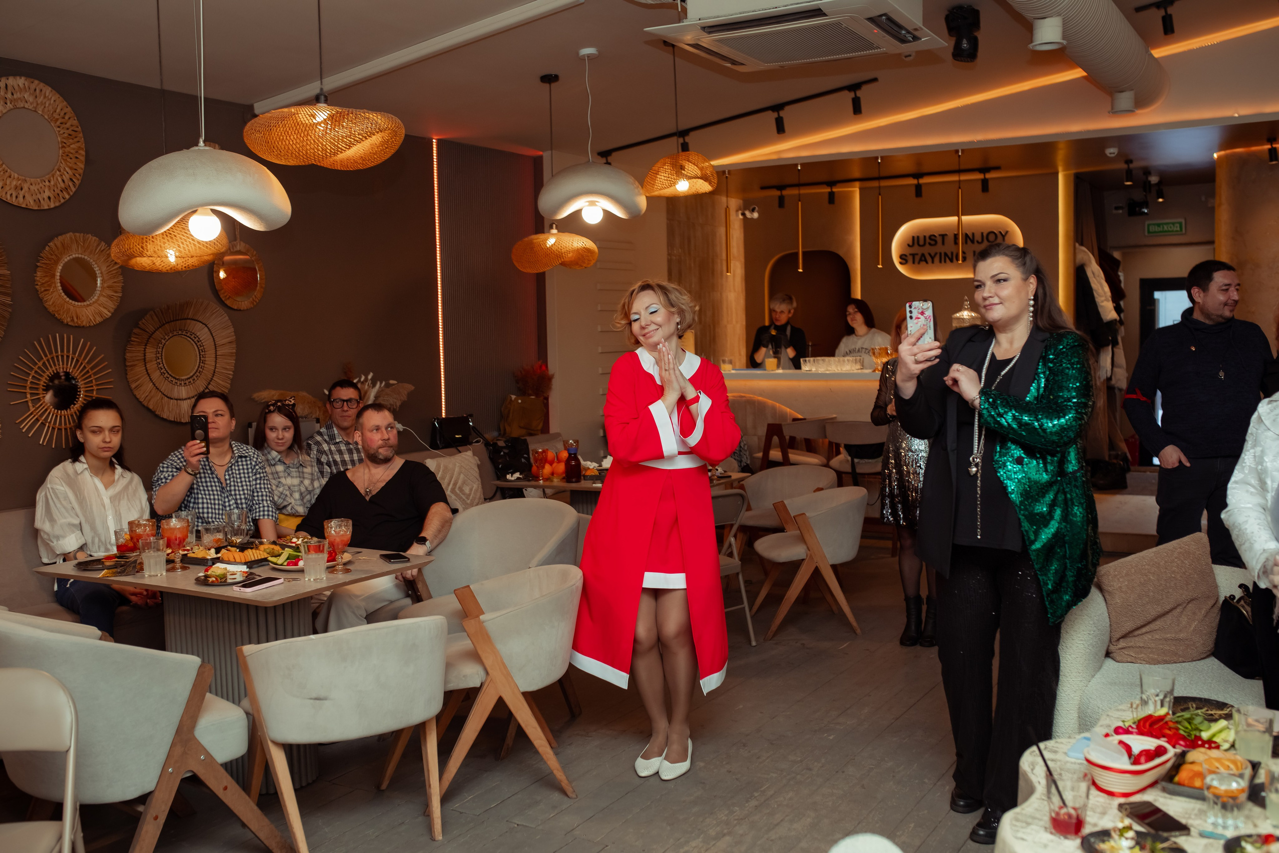 Юбилей Анны в стиле Гайдая. Семейный и детский фотограф в Москве Дорогова Екатерина