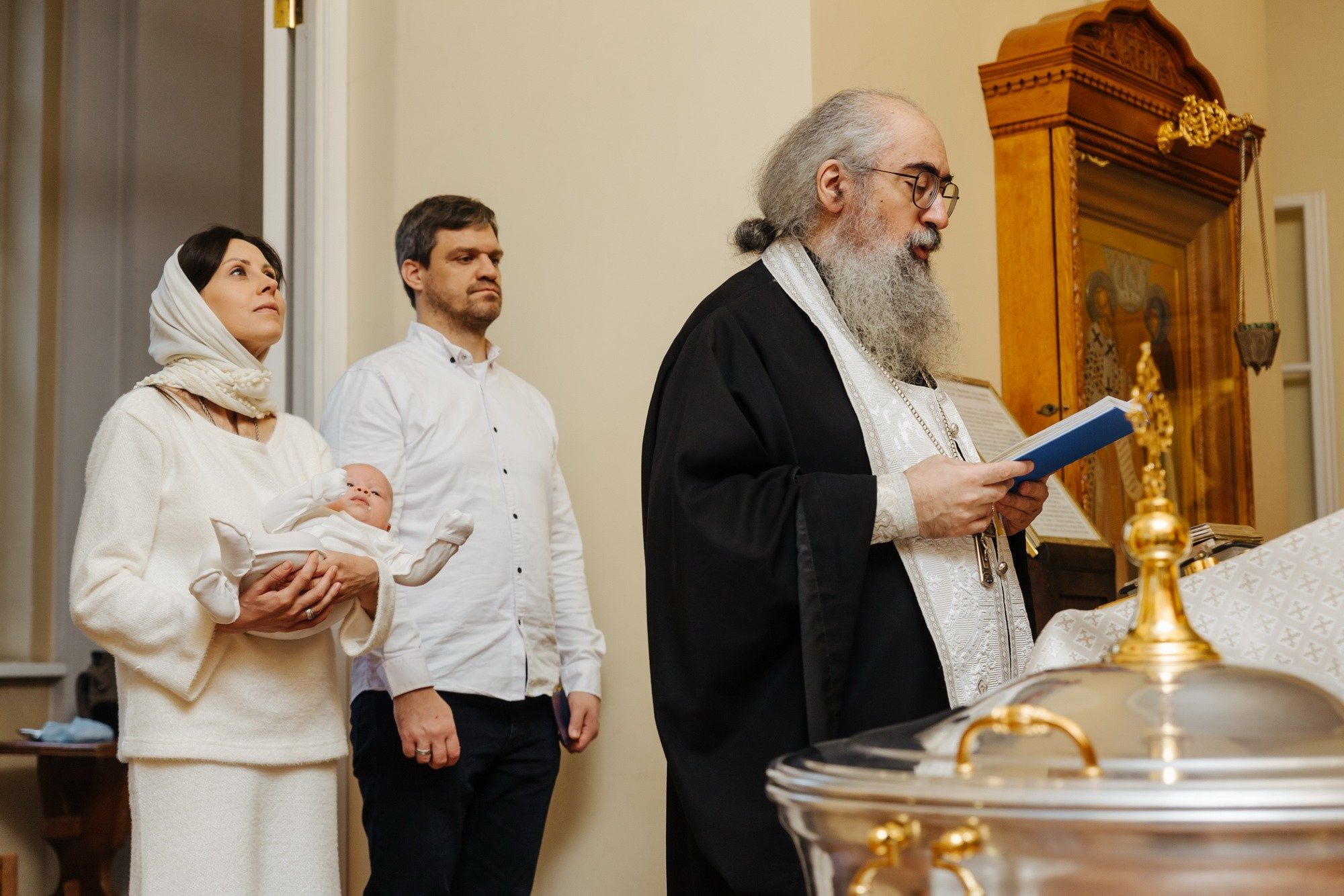 фотограф на крещение санкт петербург, справка о беседе перед крещением, сколько стоит крещение спб, лучшие храмы для крещения, крещение ребенка в спб цены, пушкин церковь узнать про крестины что нужно, что нельзя делать перед крещением, лучшие храмы для крещения, санкт петербург фотограф, крестить без крестных, всего один крестный, имя для крещения малыша