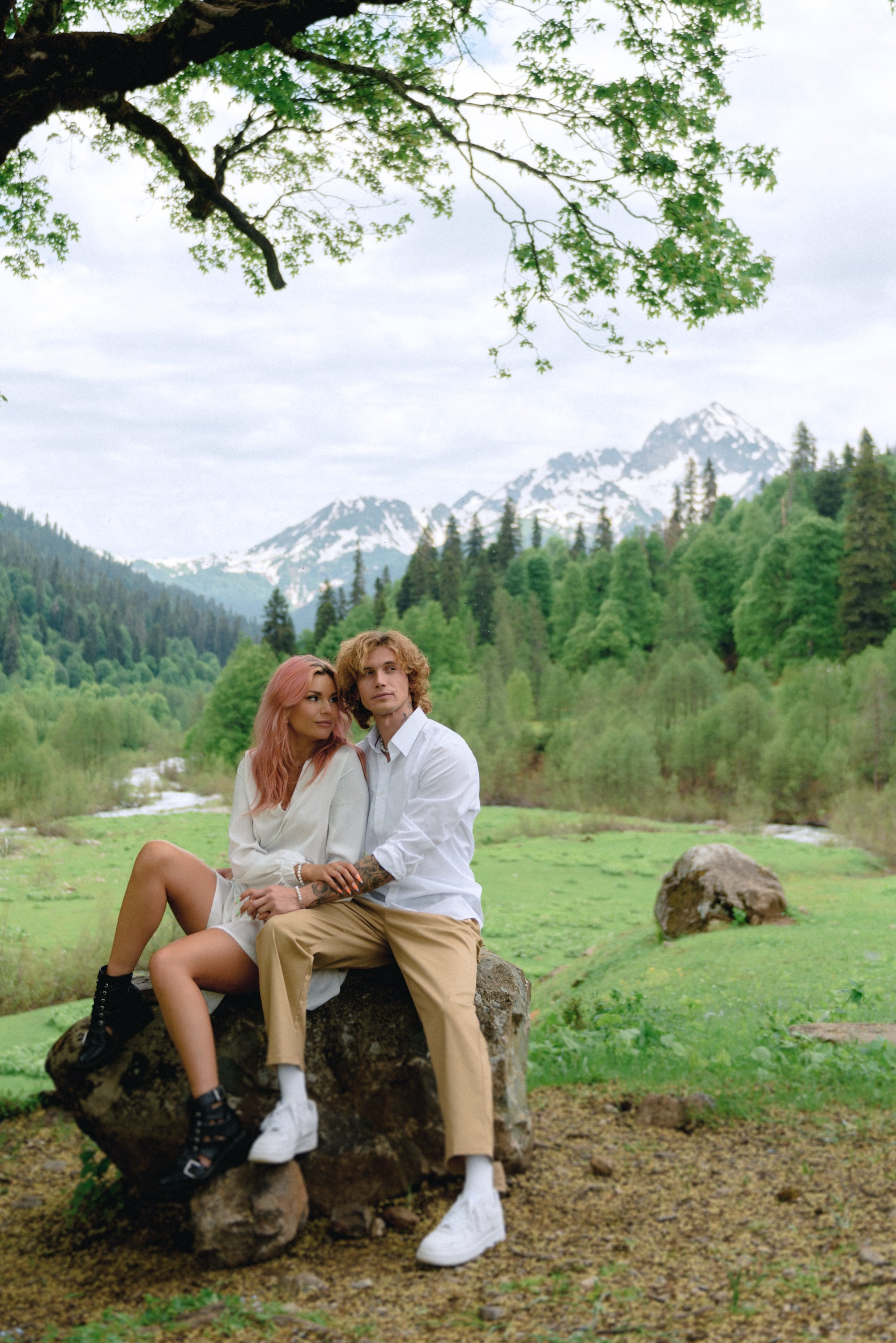 Alpine meadows phototour|The Italian Dolomites Love Story photoshoot. Fedor Lemeshko — Destination Wedding and Family Lifestyle photographer